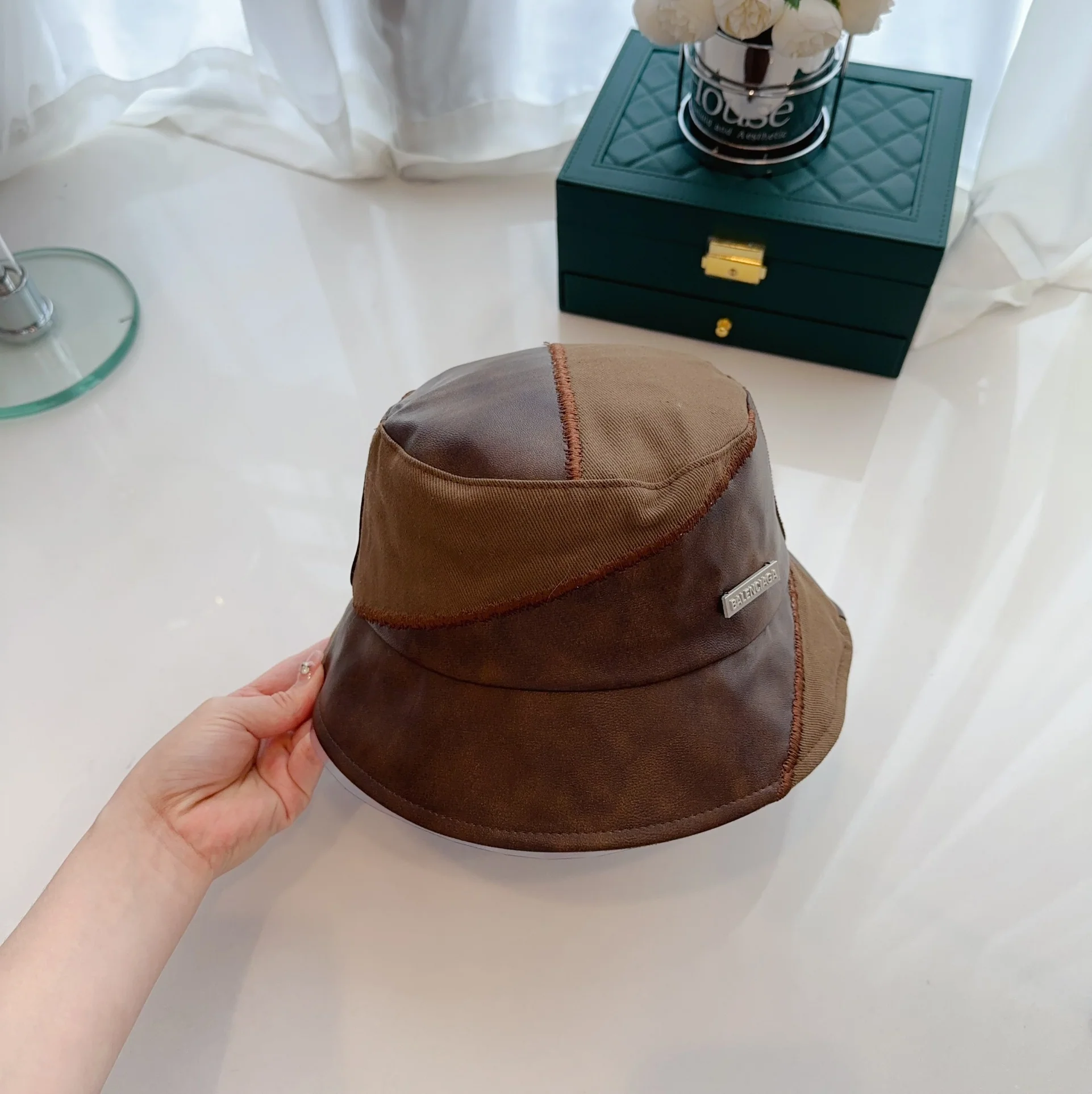 발렌시아가 모자 81606 Balenciaga Cap 상세 이미지 9