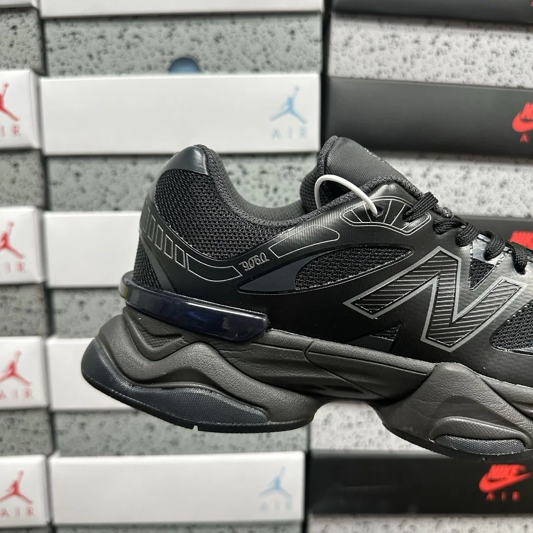 뉴발란스 [C] 9060 U90606TO 202245 New Balance 9060 Black Grey 상세 이미지 3