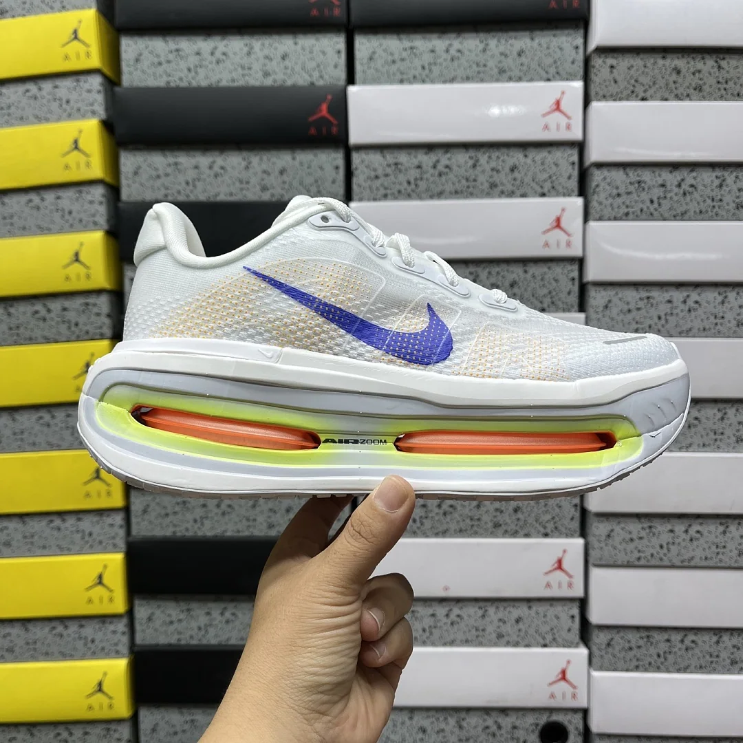 나이키 [M] 보메로 프리미엄 HQ2050-101 201674 Nike Vomero Premium White Lapis Total Orange 상세 이미지 2