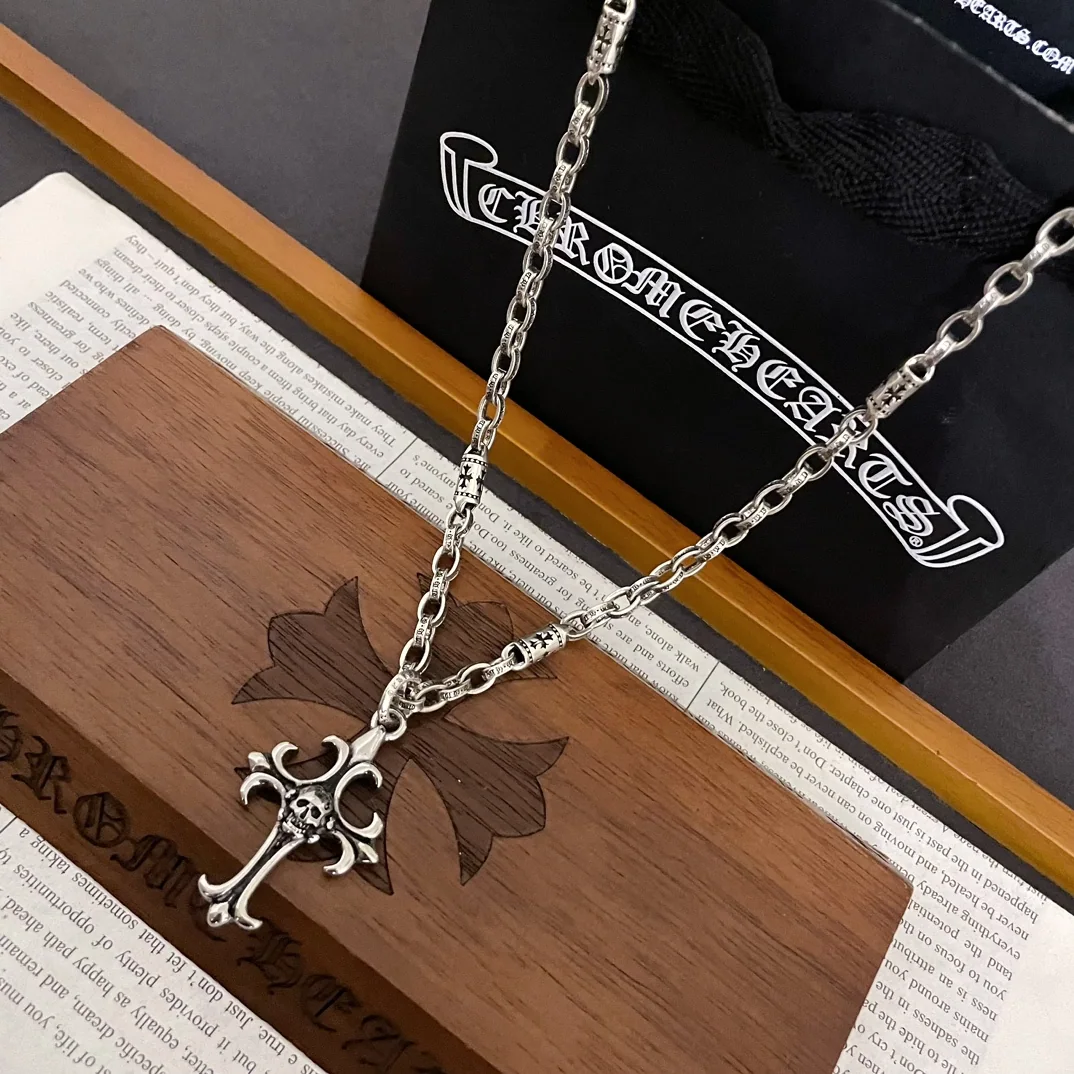 크롬하츠 레트로 뱀부 조인트 크로스 목걸이 상세 이미지 7