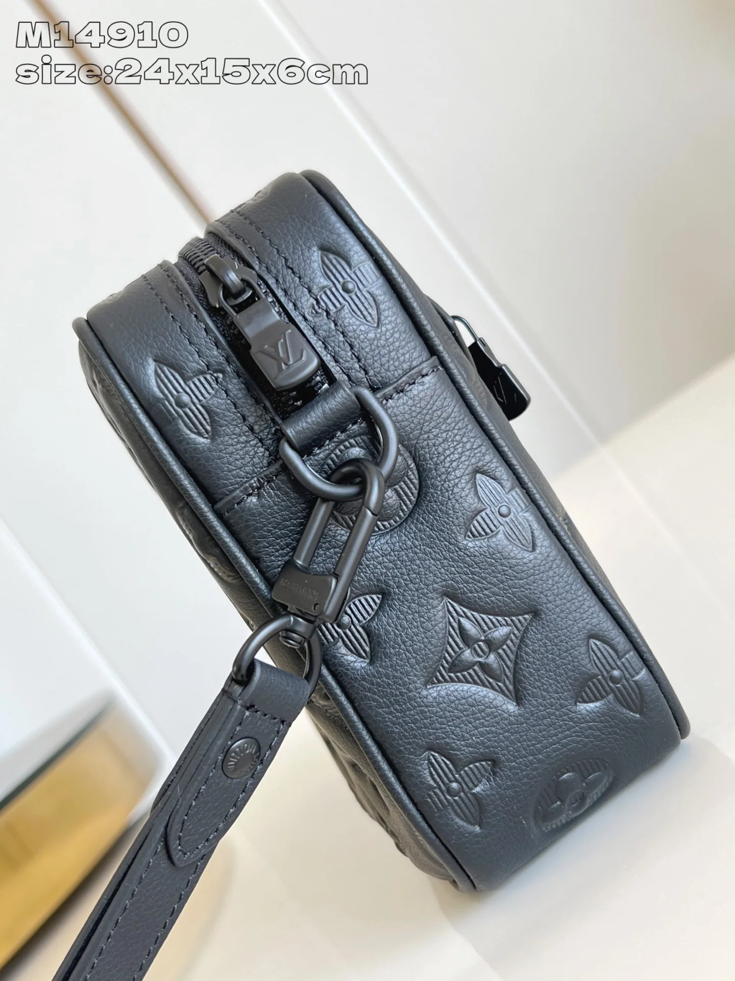 루이비통 M14910 포쉐트 모노그램 상세 이미지 4