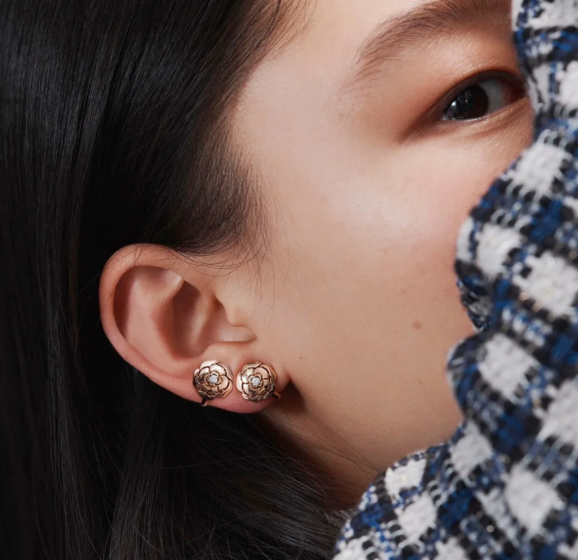 샤넬 골드 카멜리아 귀걸이 상세 이미지 1