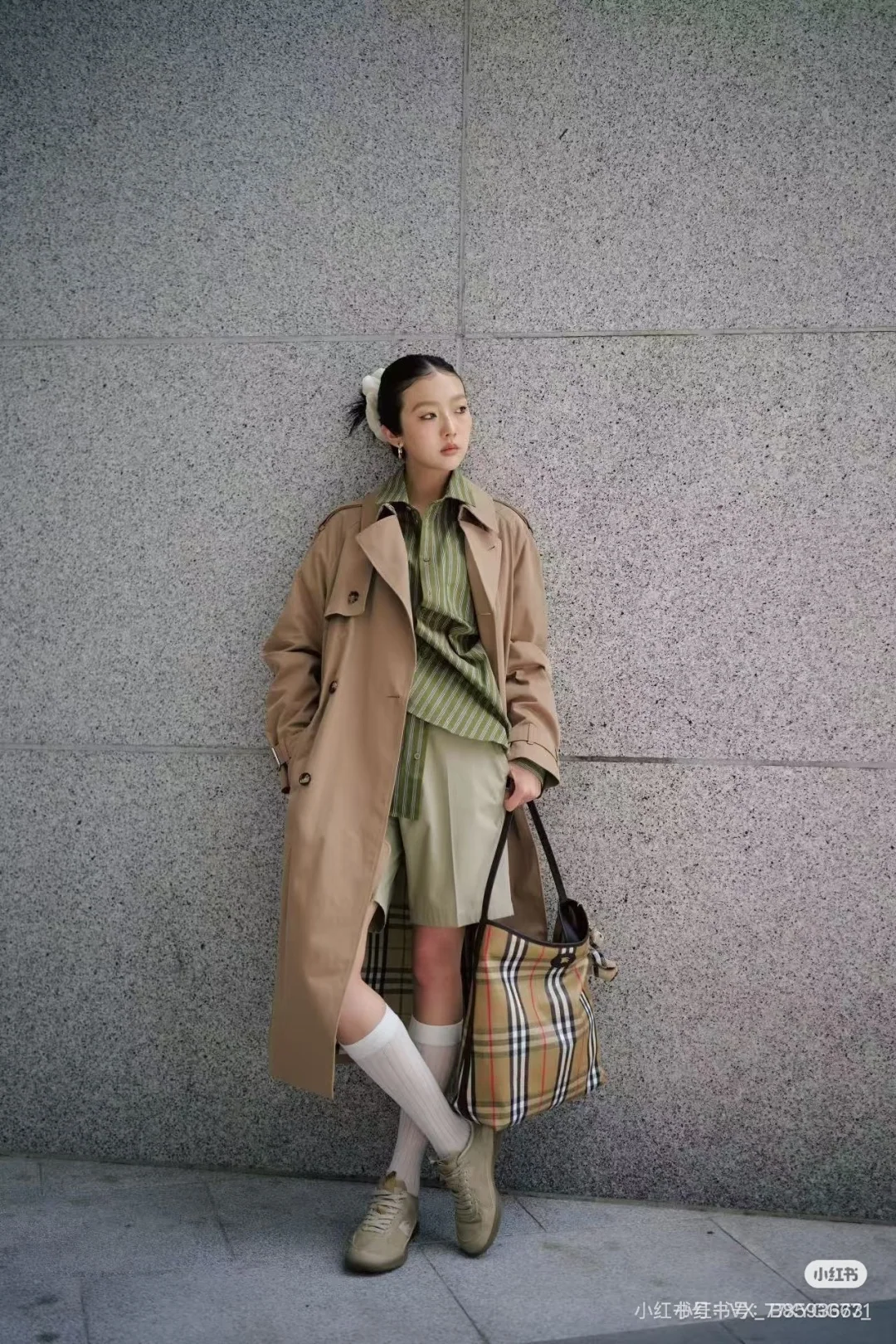 버버리 자카드 체크 린넨 숄더백 상세 이미지 9