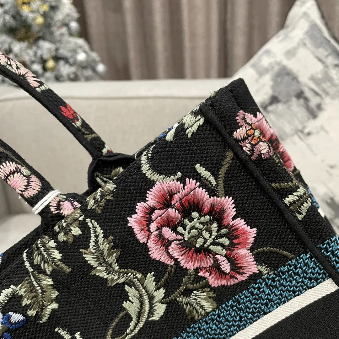 디올 CD-Book Tote 플라워 자수 토트백 36 상세 이미지 6