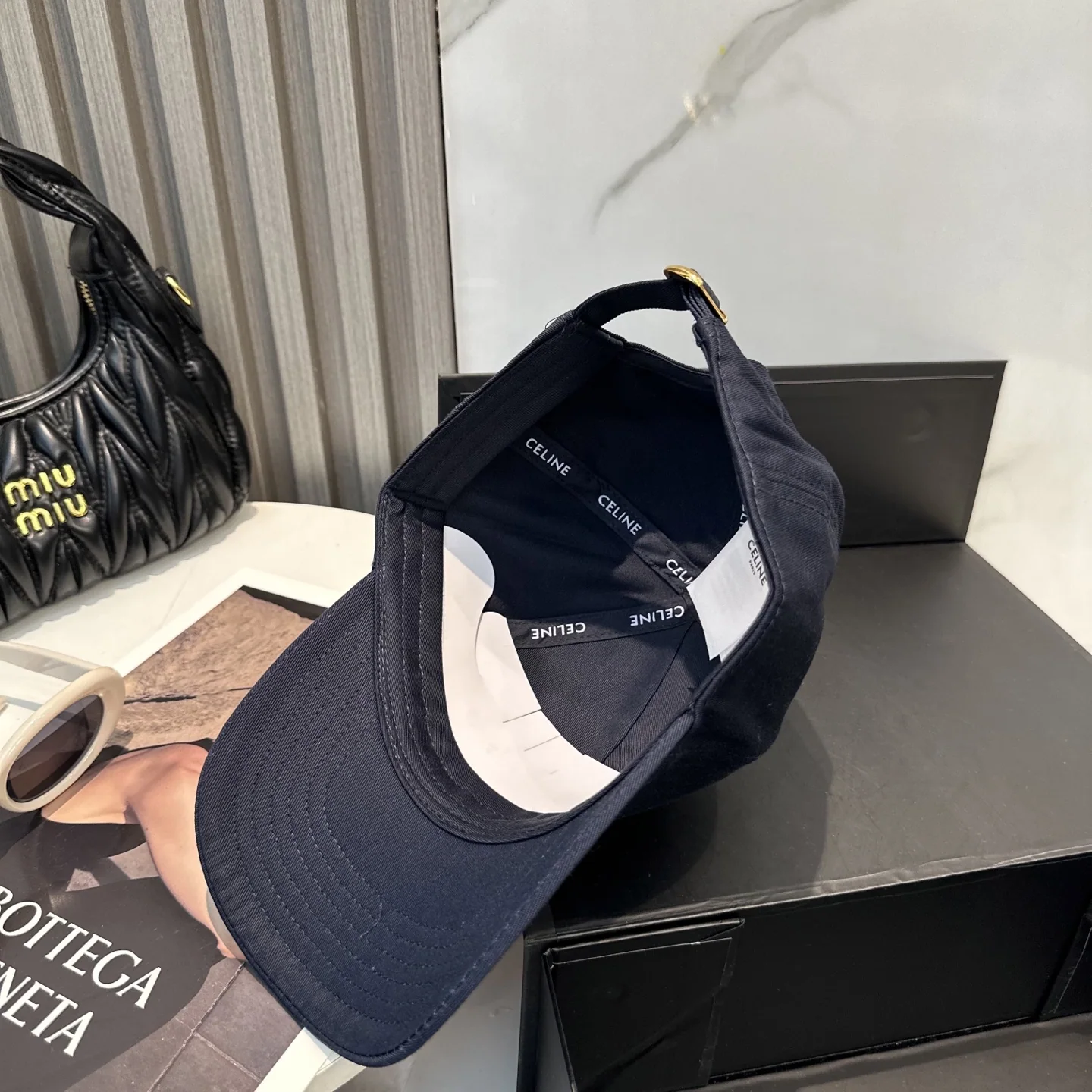 셀린느 레터링 야구모자 상세 이미지 4