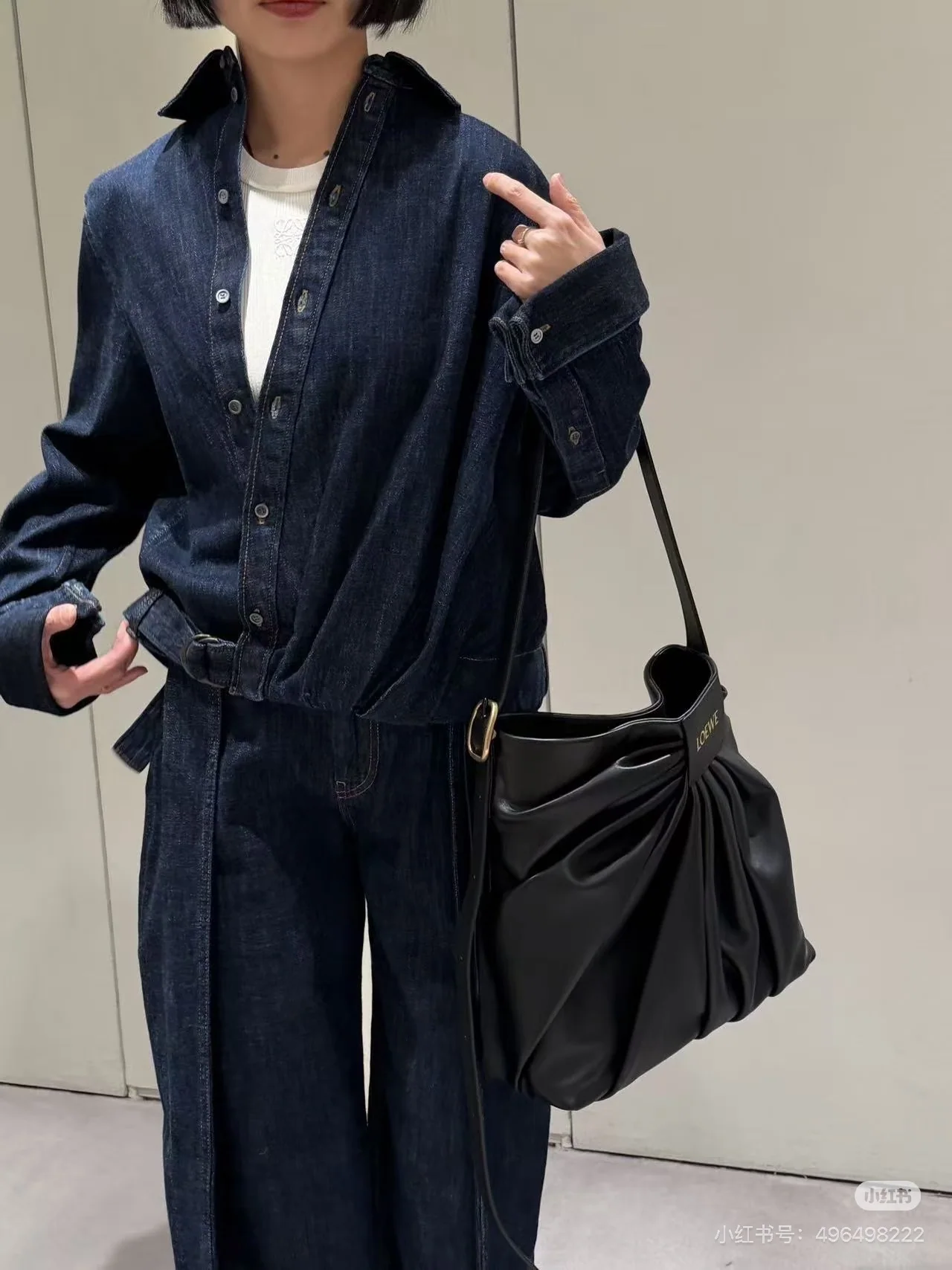로에베 워시드 데님 크롭 자켓 상세 이미지 3