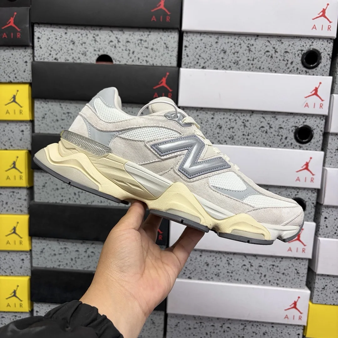 뉴발란스 [C] 9060 그레이 화이트 U9060ECA 202084 New Balance 9060 상세 이미지 4