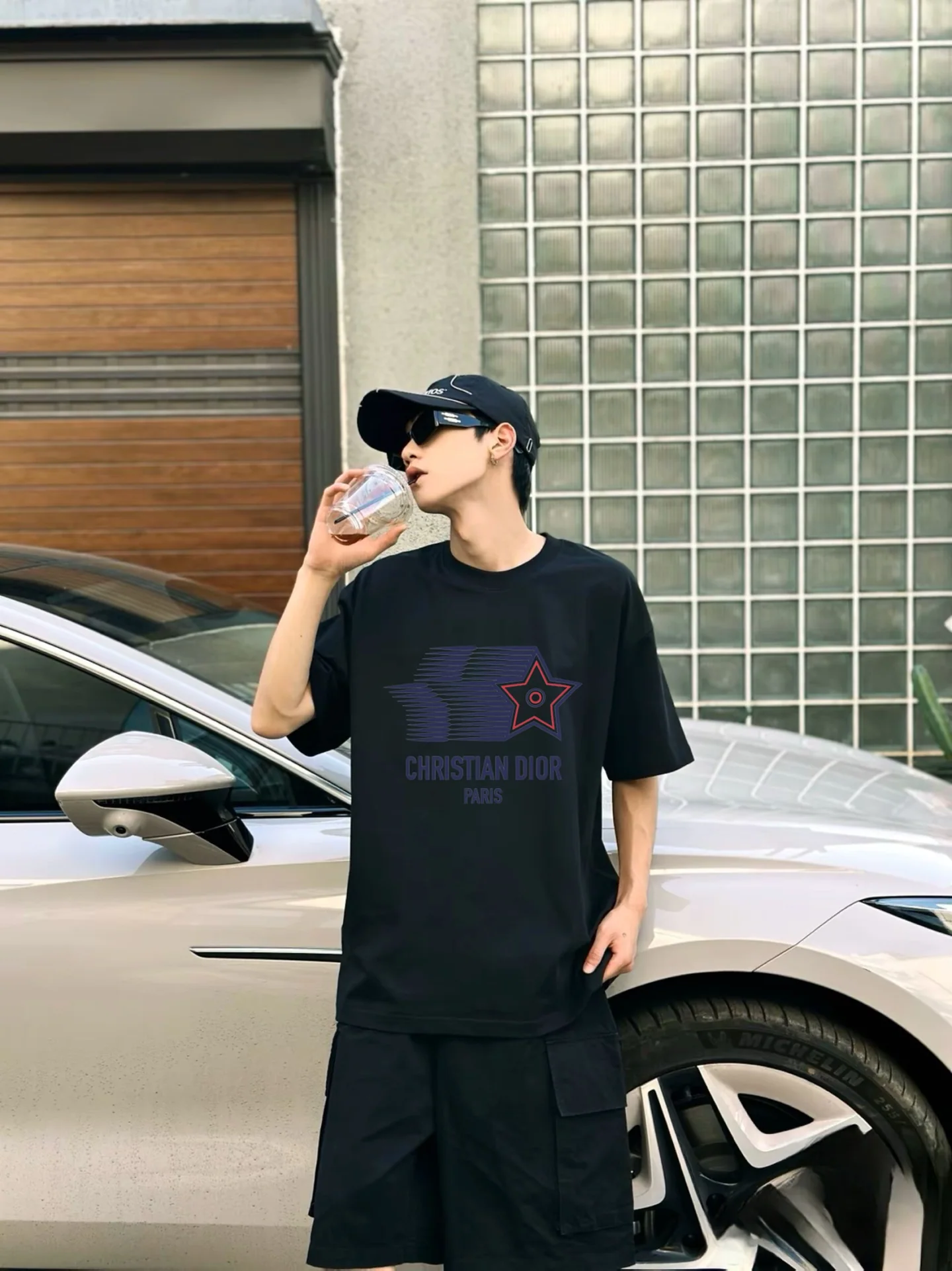 디올 오각별 무늬 여성 반팔 티셔츠 상세 이미지 4