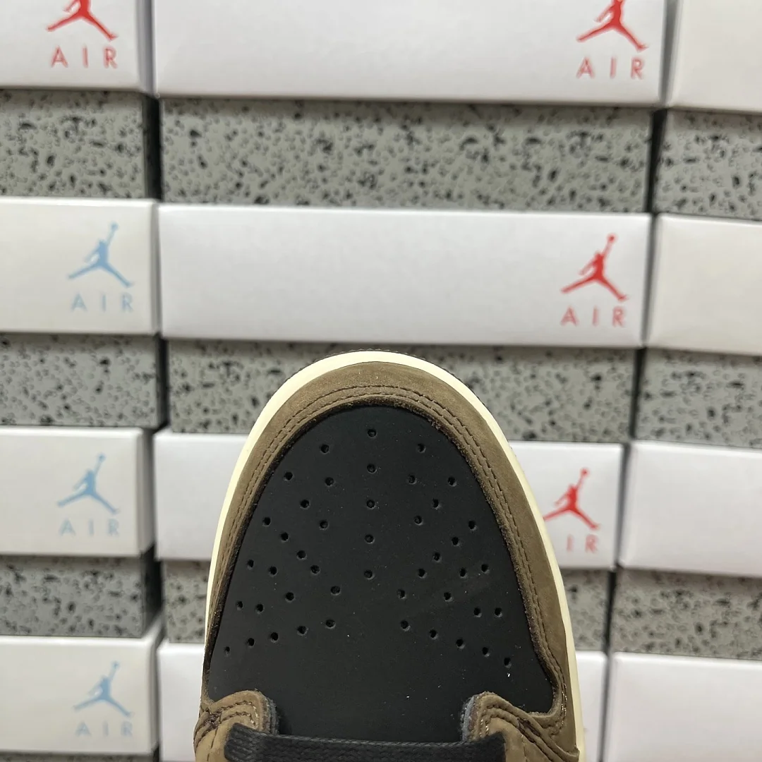 나이키 [PK4.0] 블랙 브라운 CQ4277-001 201932 Nike Travis Scott Mocha 상세 이미지 4