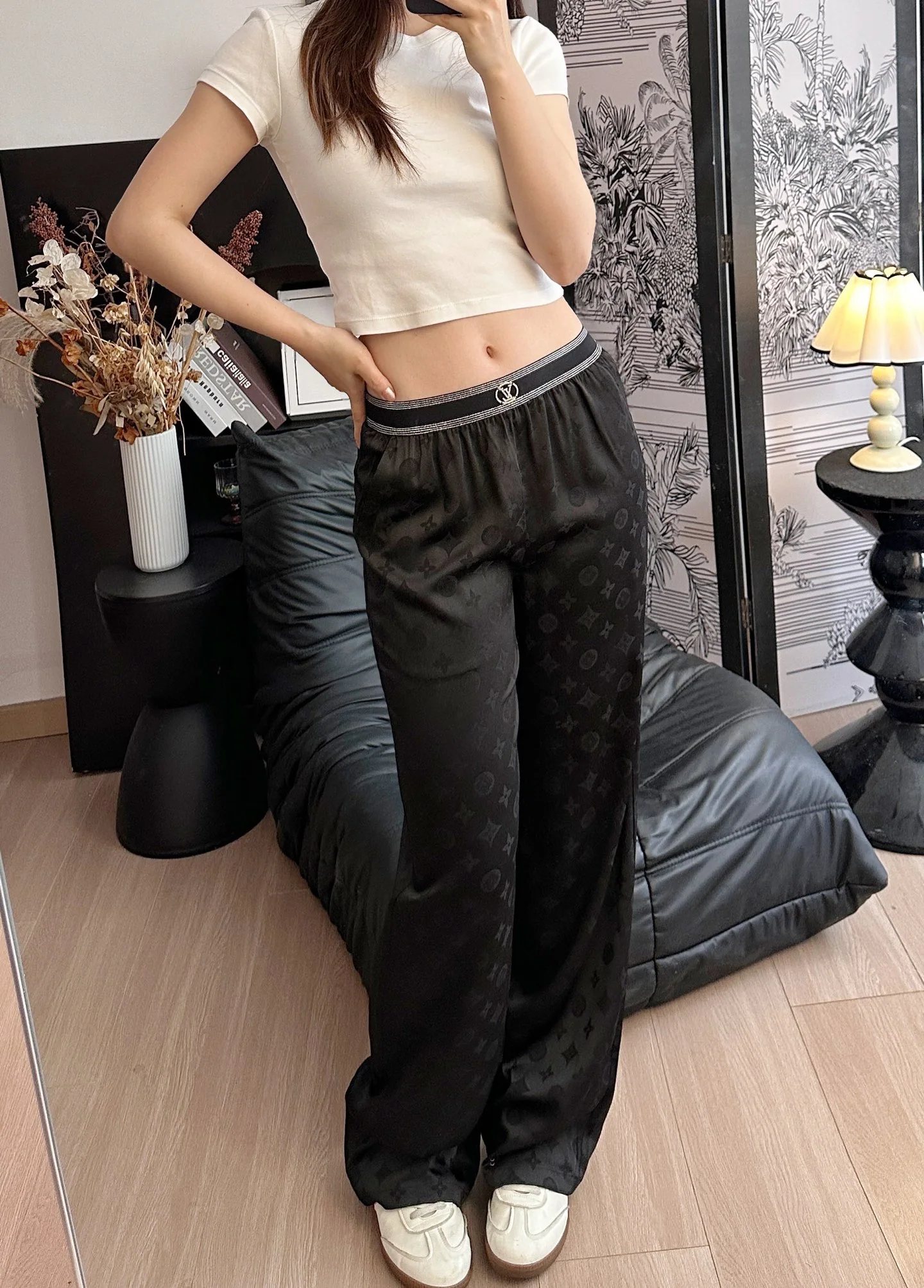 루이비통 모노그램 자카드 와이드 레그 여성 바지 상세 이미지 4
