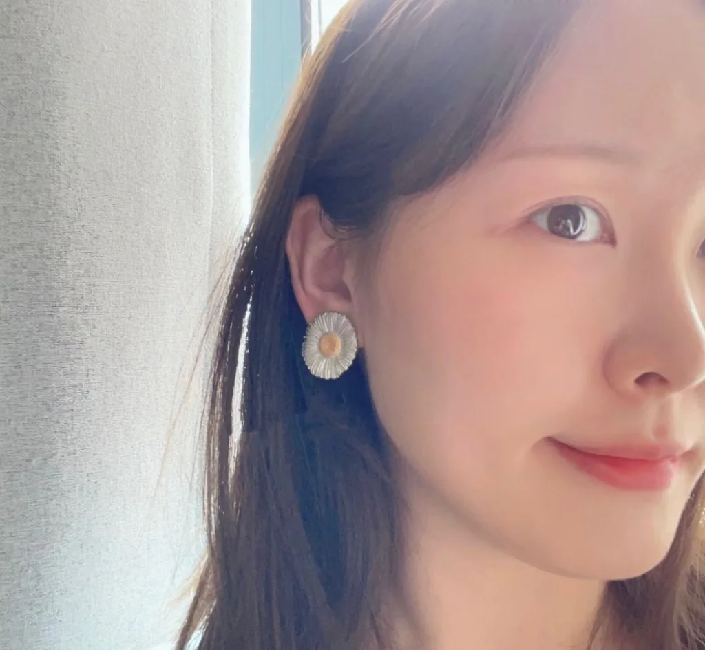 부첼라티 데이지 925 스털링 실버 귀걸이 상세 이미지 8