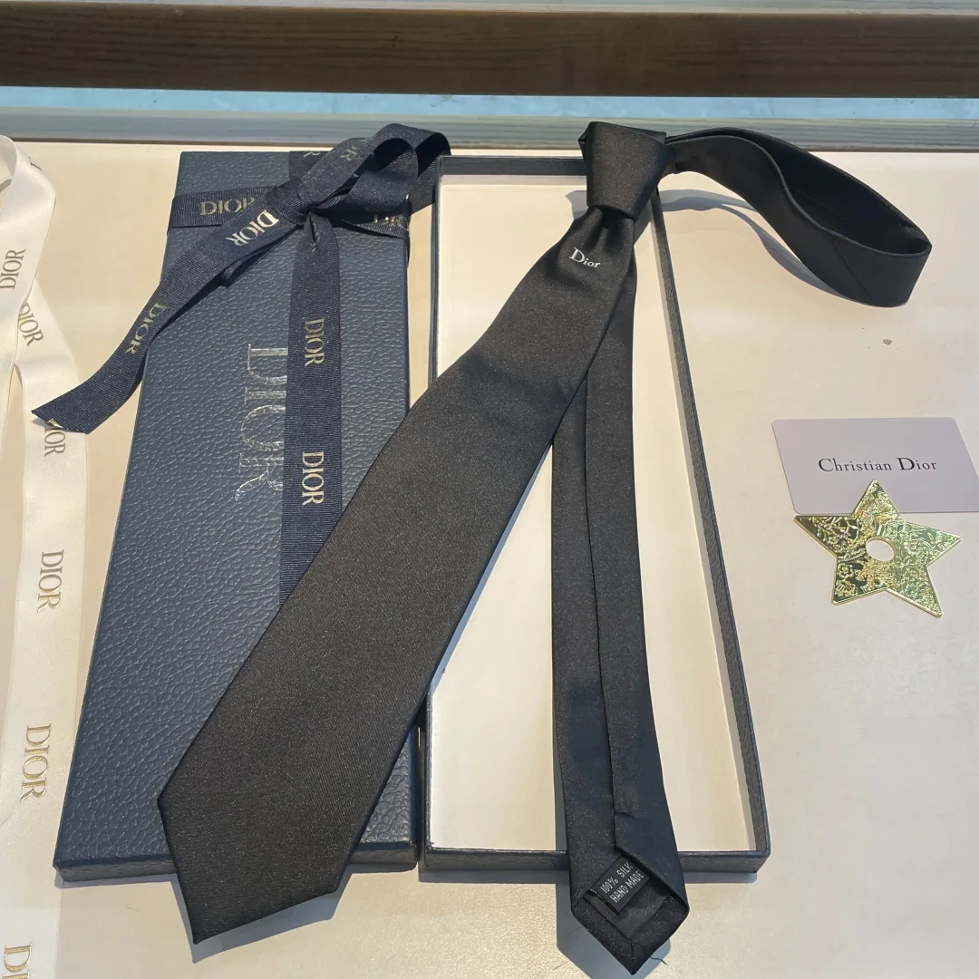 디올 로고 자카드 넥타이 상세 이미지 8