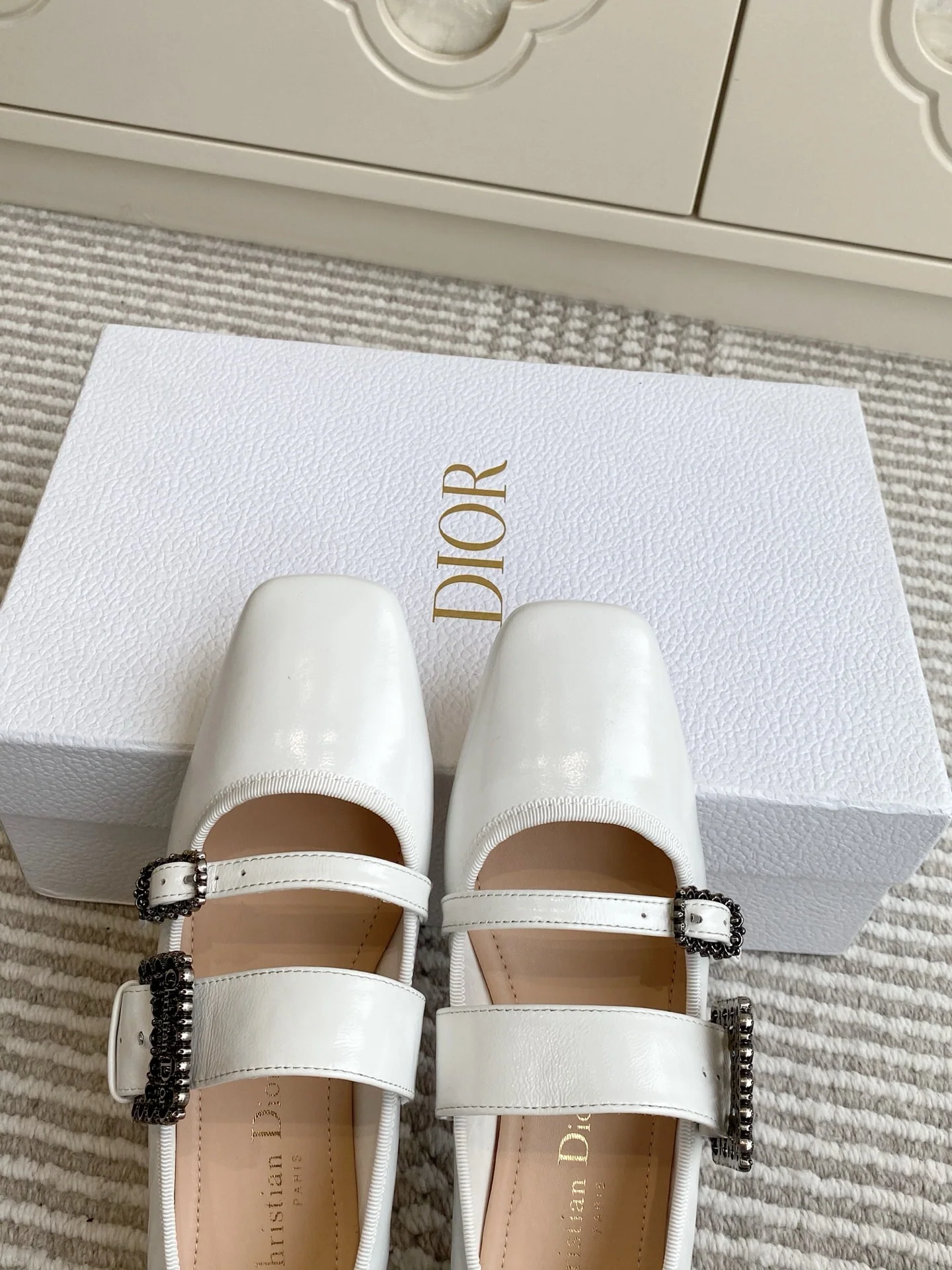 디올 D-신작 발레 청키힐 메리제인 슈즈 상세 이미지 6