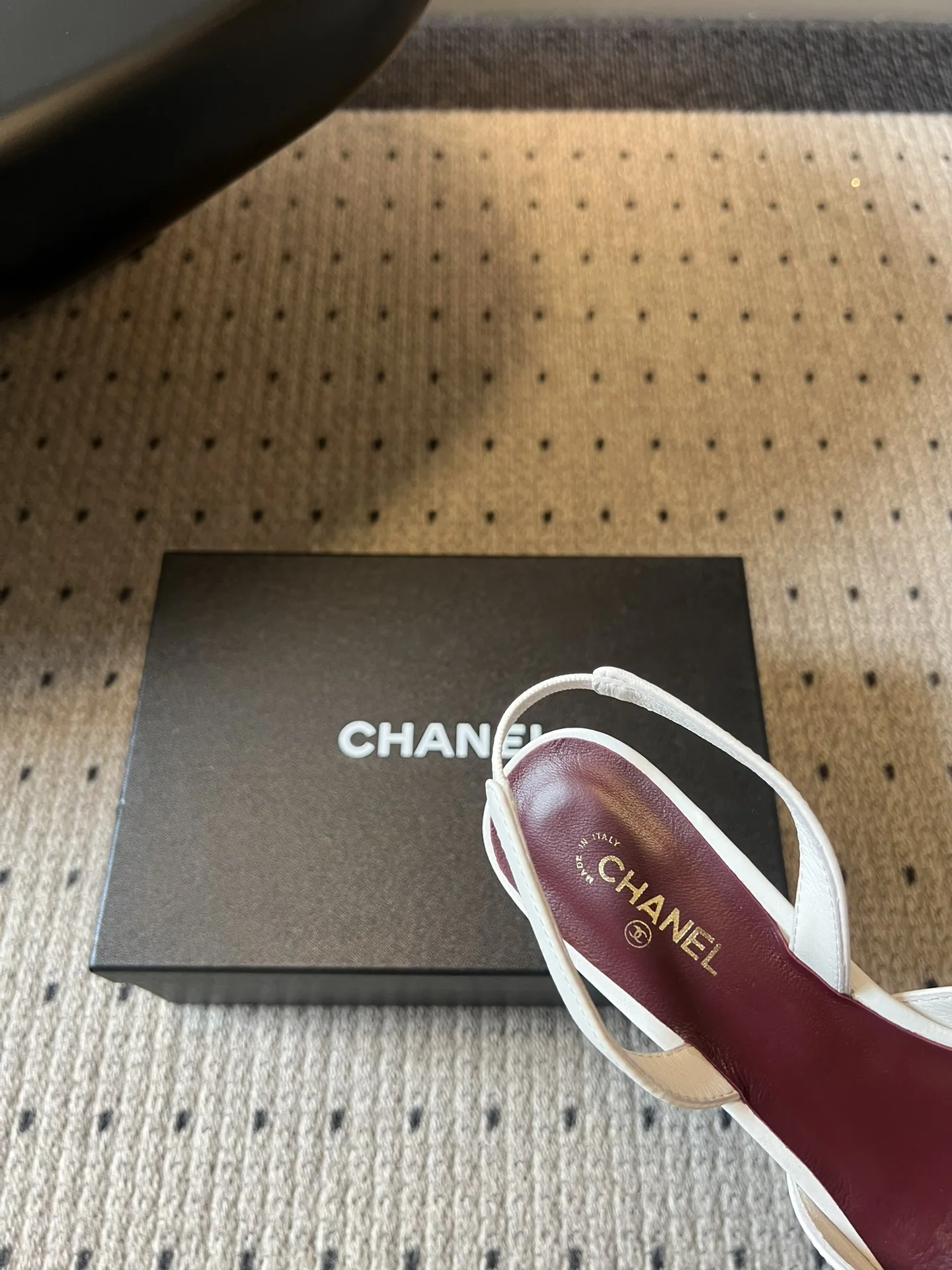 샤넬 뉴스퀘어토 컬러 블록 샌들 상세 이미지 8