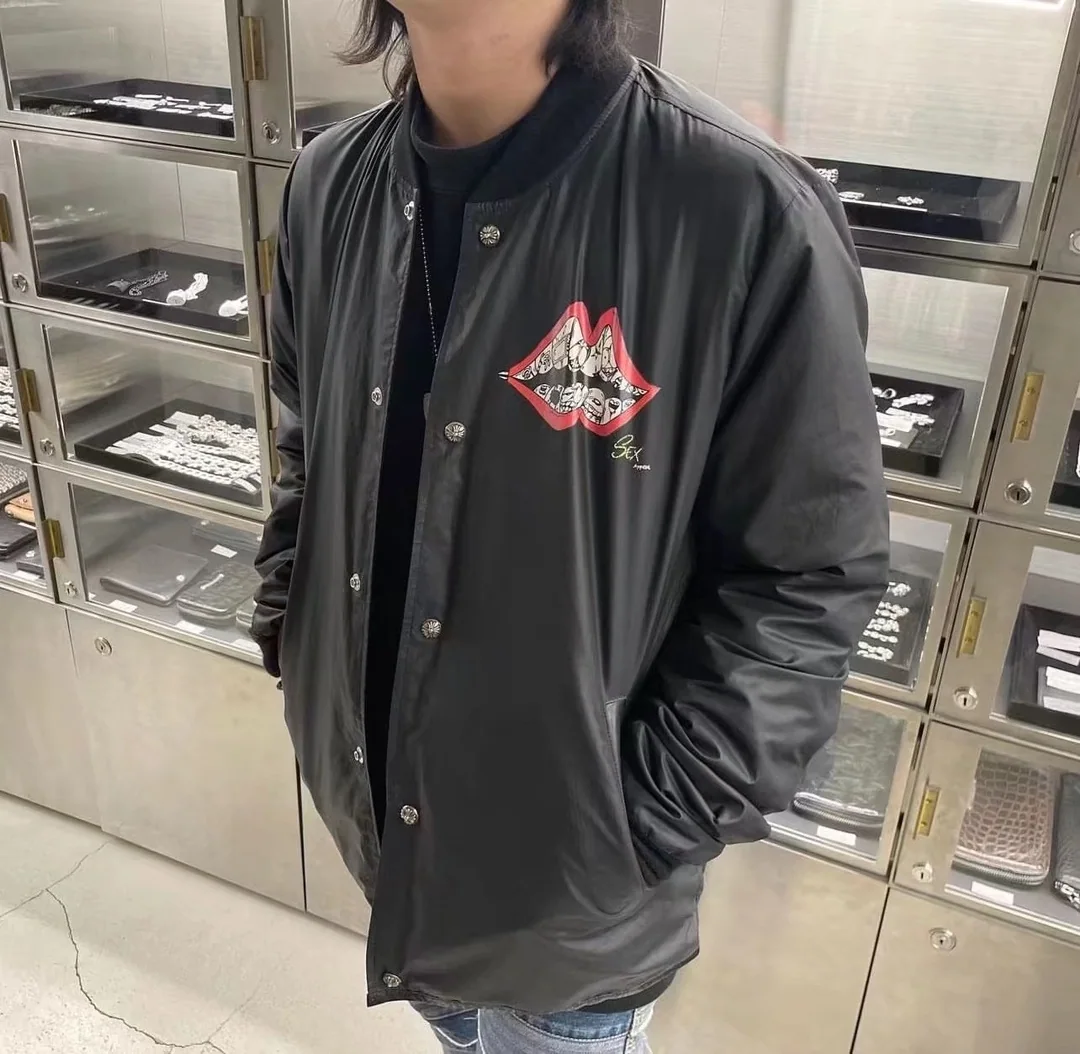 크롬하츠 매티 보이 그래피티 지갑 상세 이미지 3