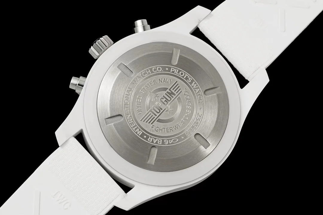 IWC 파일럿 탑건 레이크 타호 화이트 세라믹 시계 상세 이미지 9