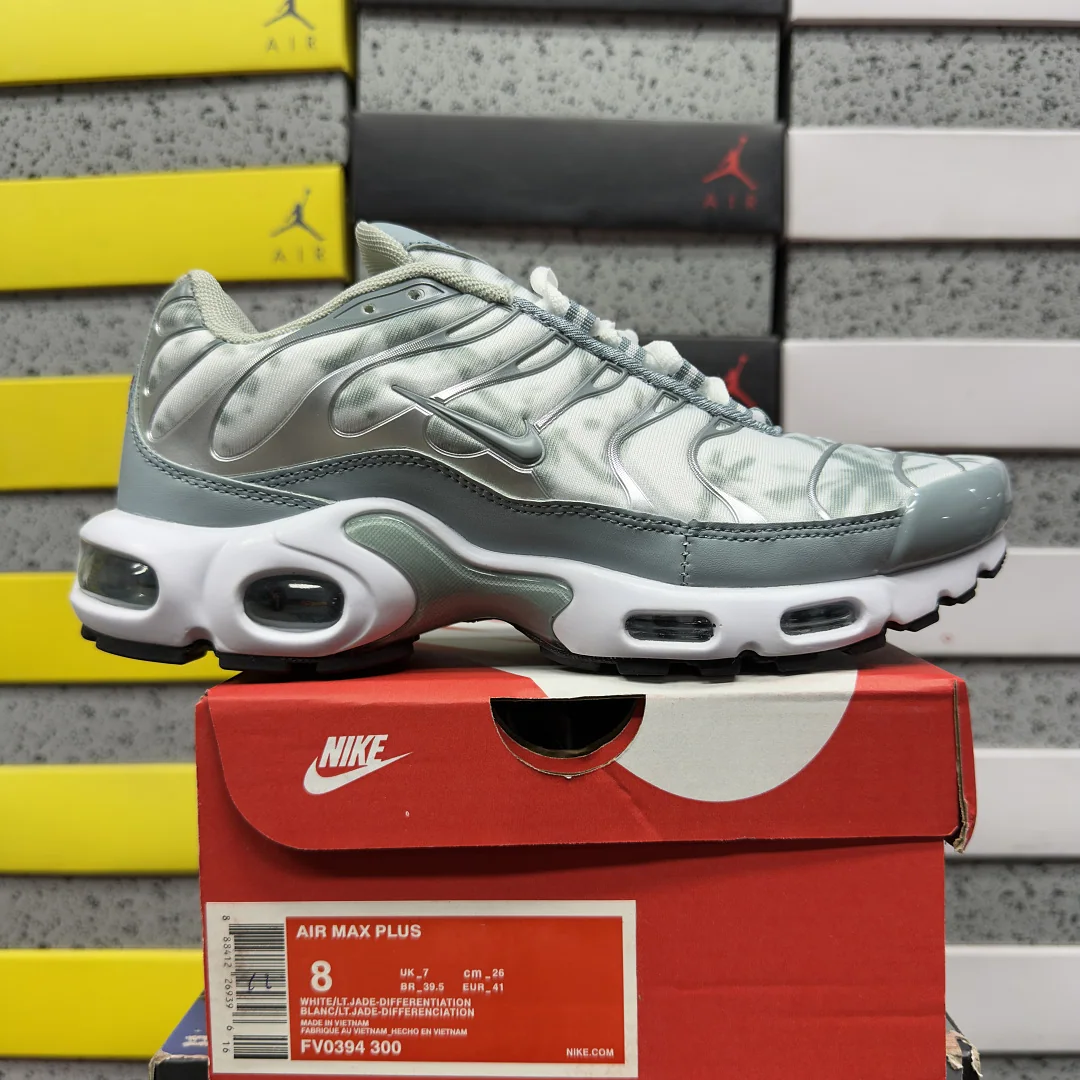 나이키 [BD] 에어 맥스 플러스 FV0394-300 201850 Nike Air Max Plus Origins Waterway