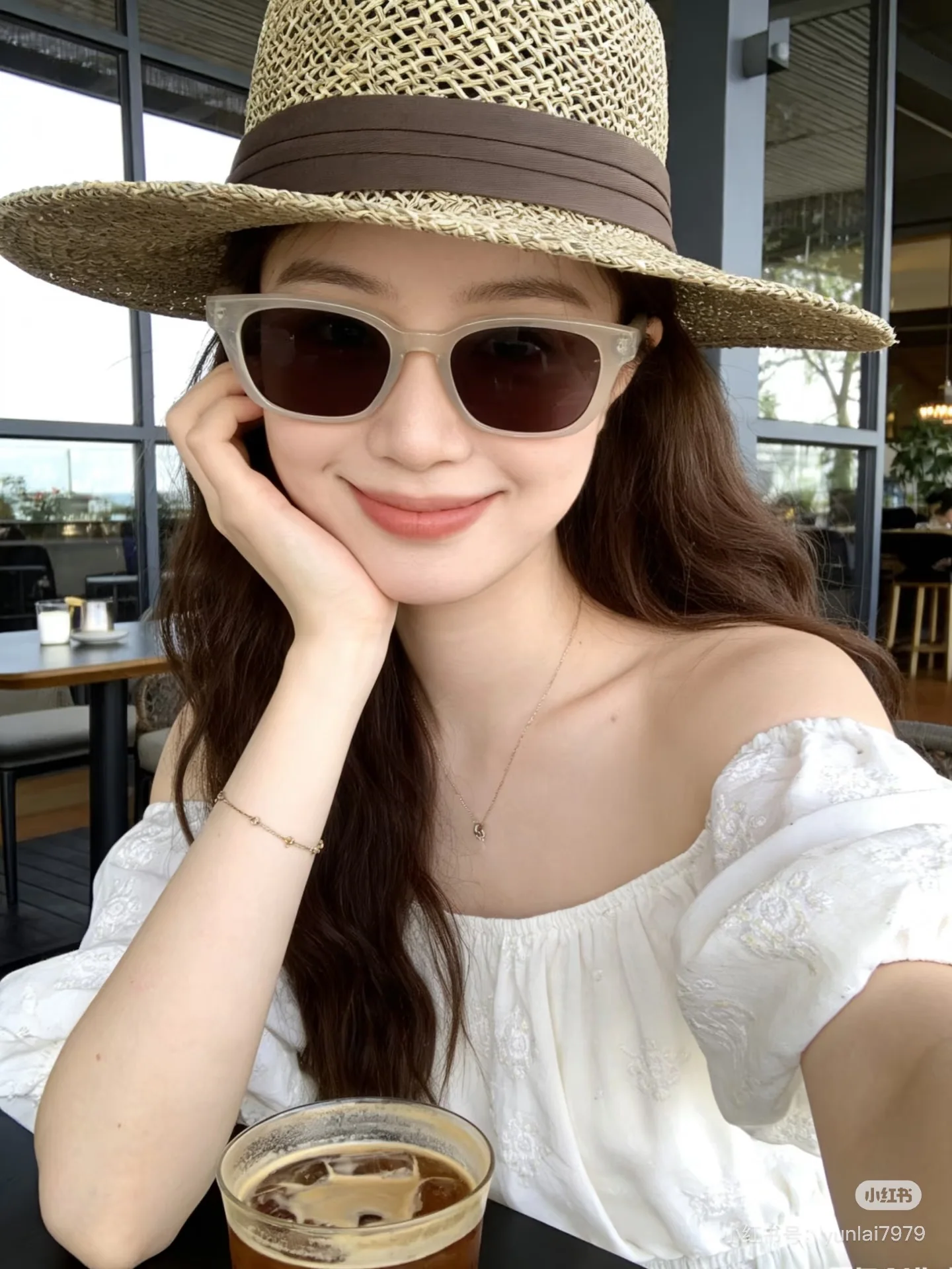 디올 세이지 플랫 탑 모자 상세 이미지 1