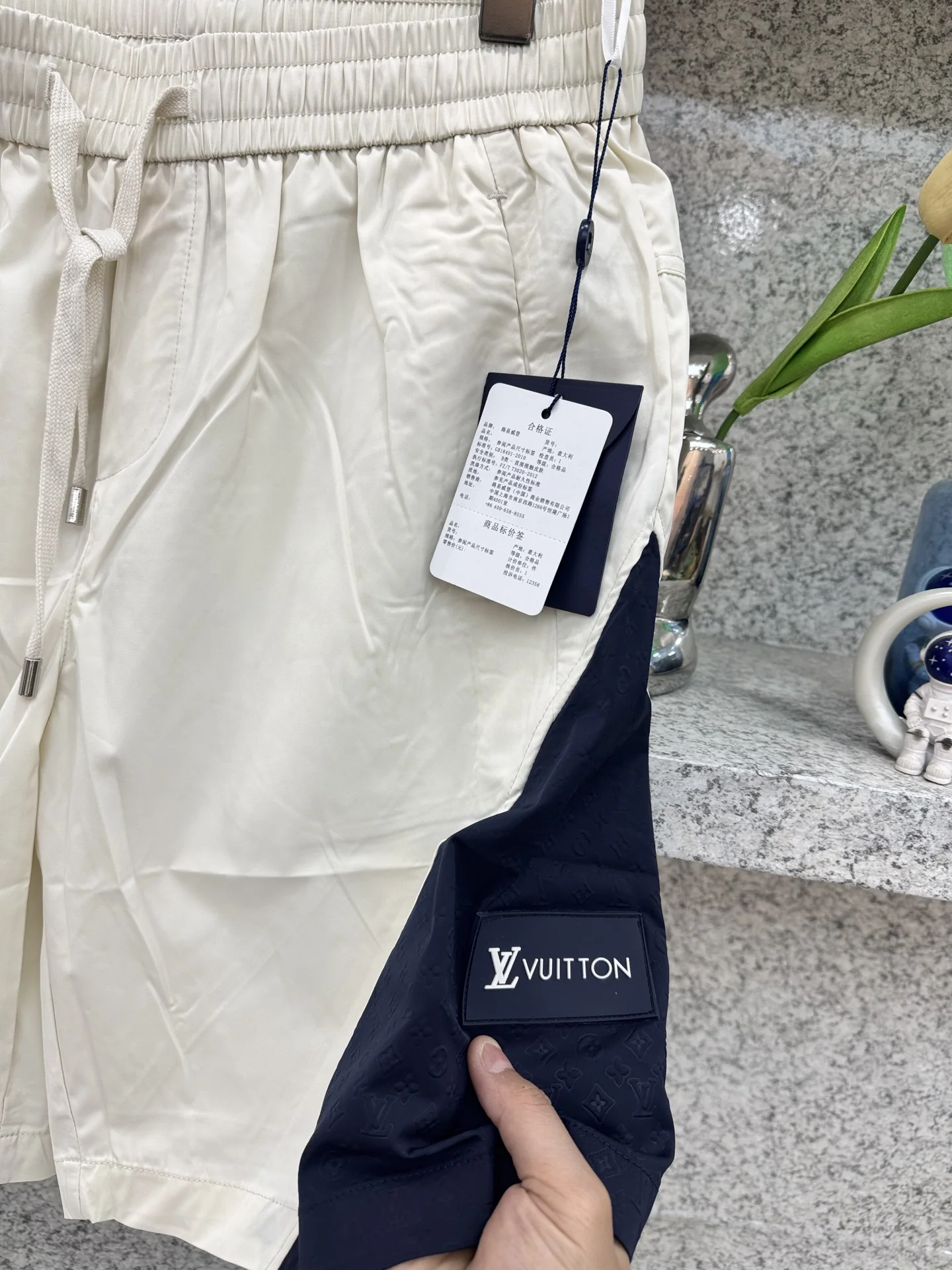 루이비통 남성용 통기성 반바지 상세 이미지 7