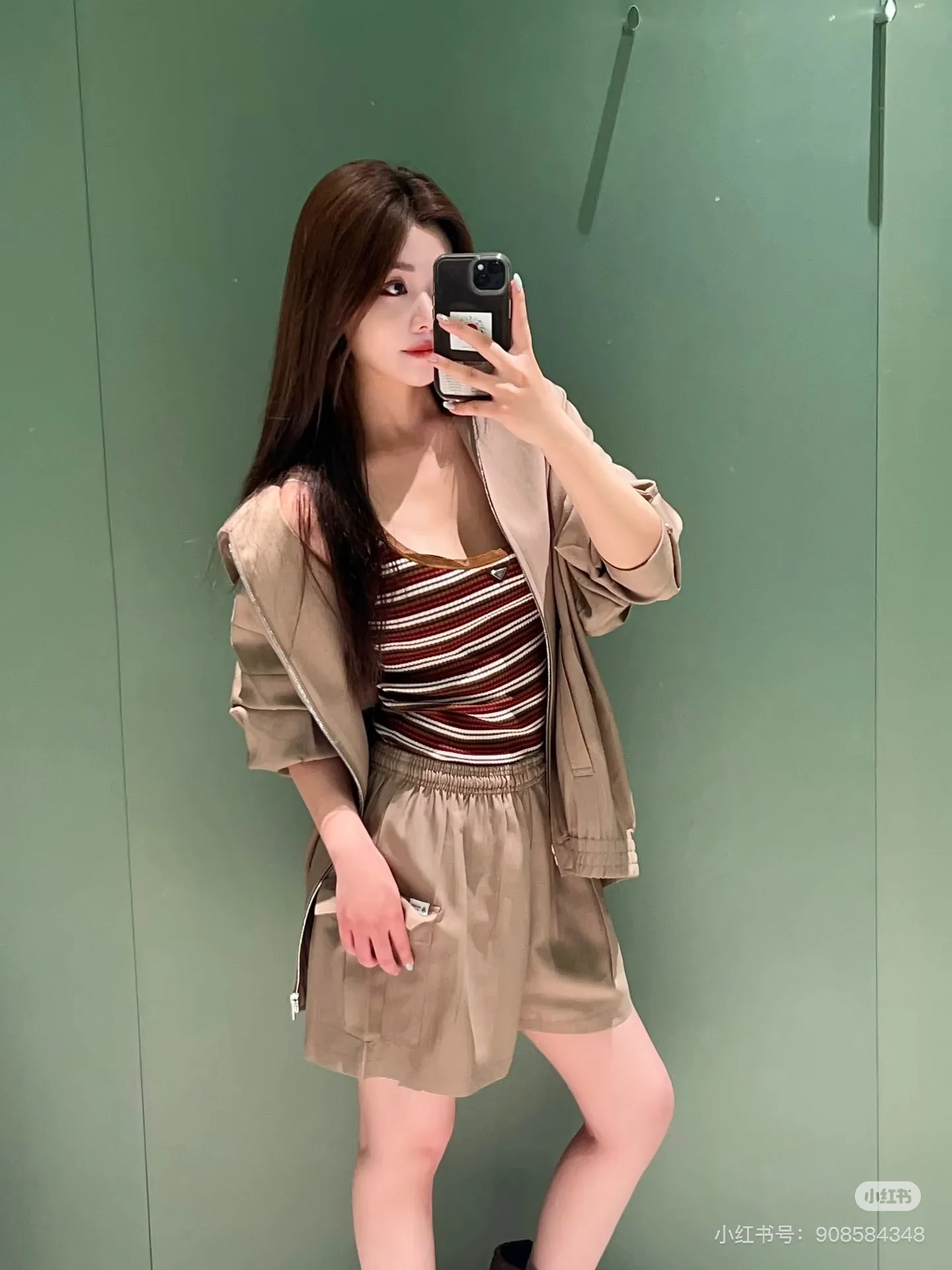 프라다 여성 반팔 티셔츠 상세 이미지 5