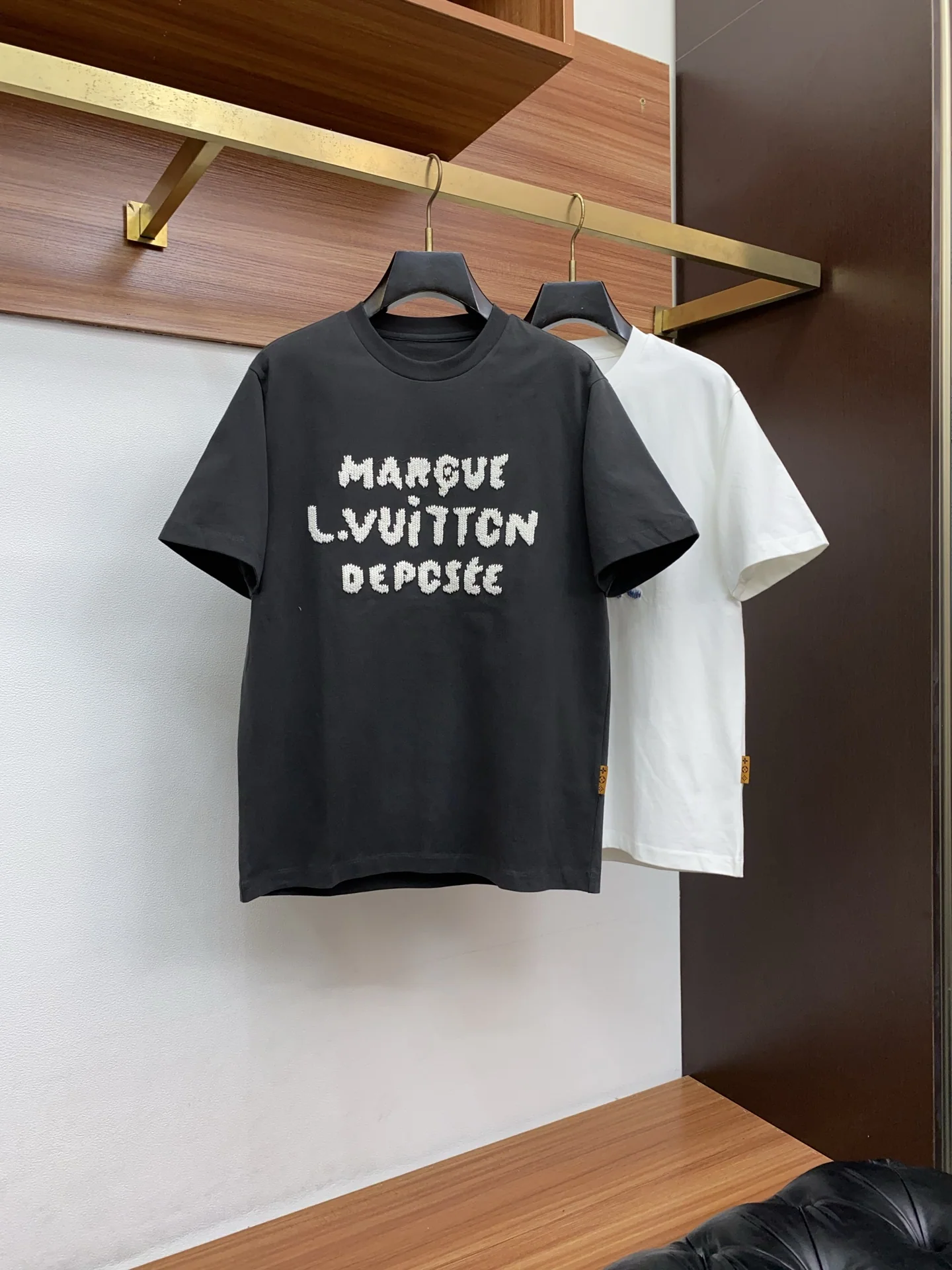 루이비통 코튼 반팔 티셔츠 2026 AW 1663 상세 이미지 9