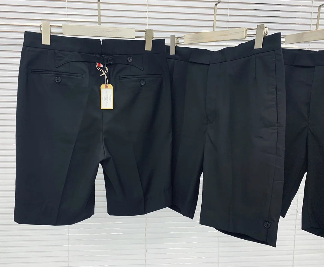 톰브라운 클래식 남성 반바지 상세 이미지 3