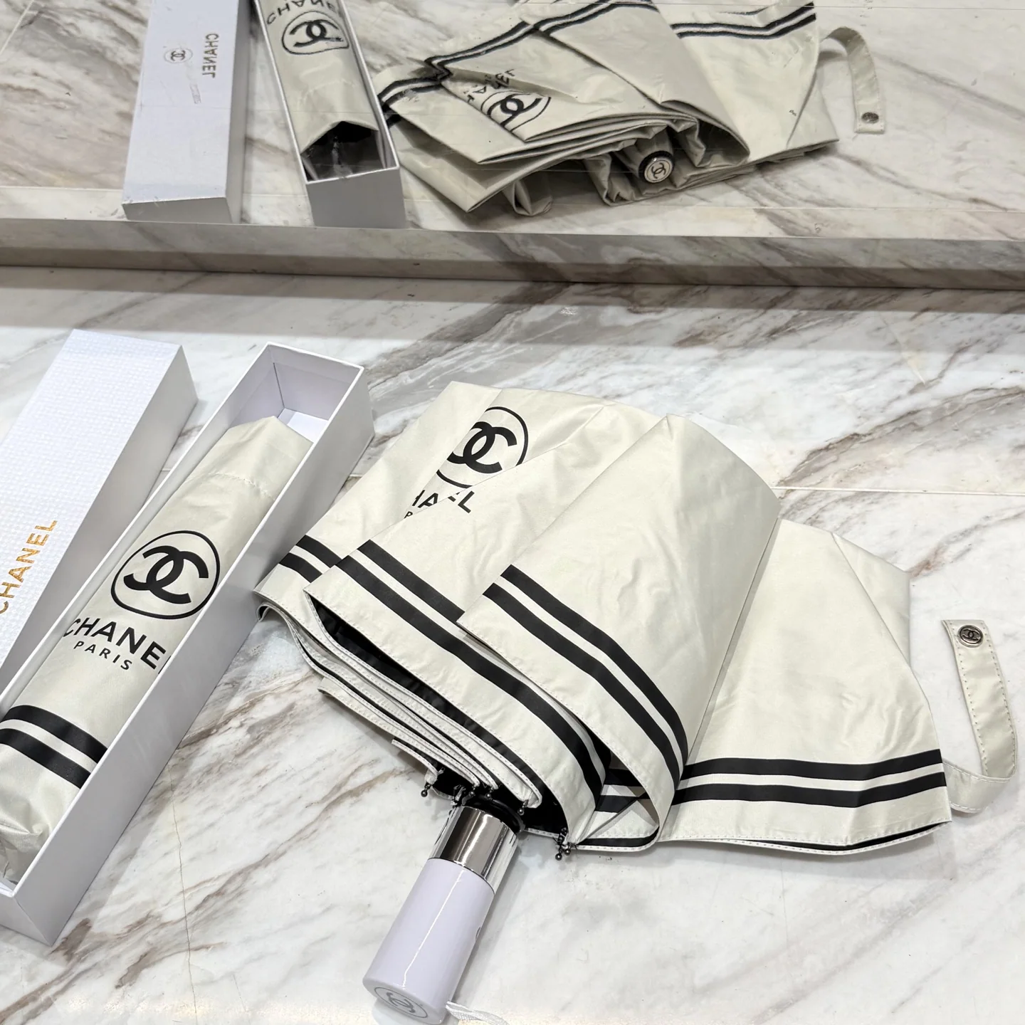 샤넬 우산 85336 Chanel Umbrella 상세 이미지 3