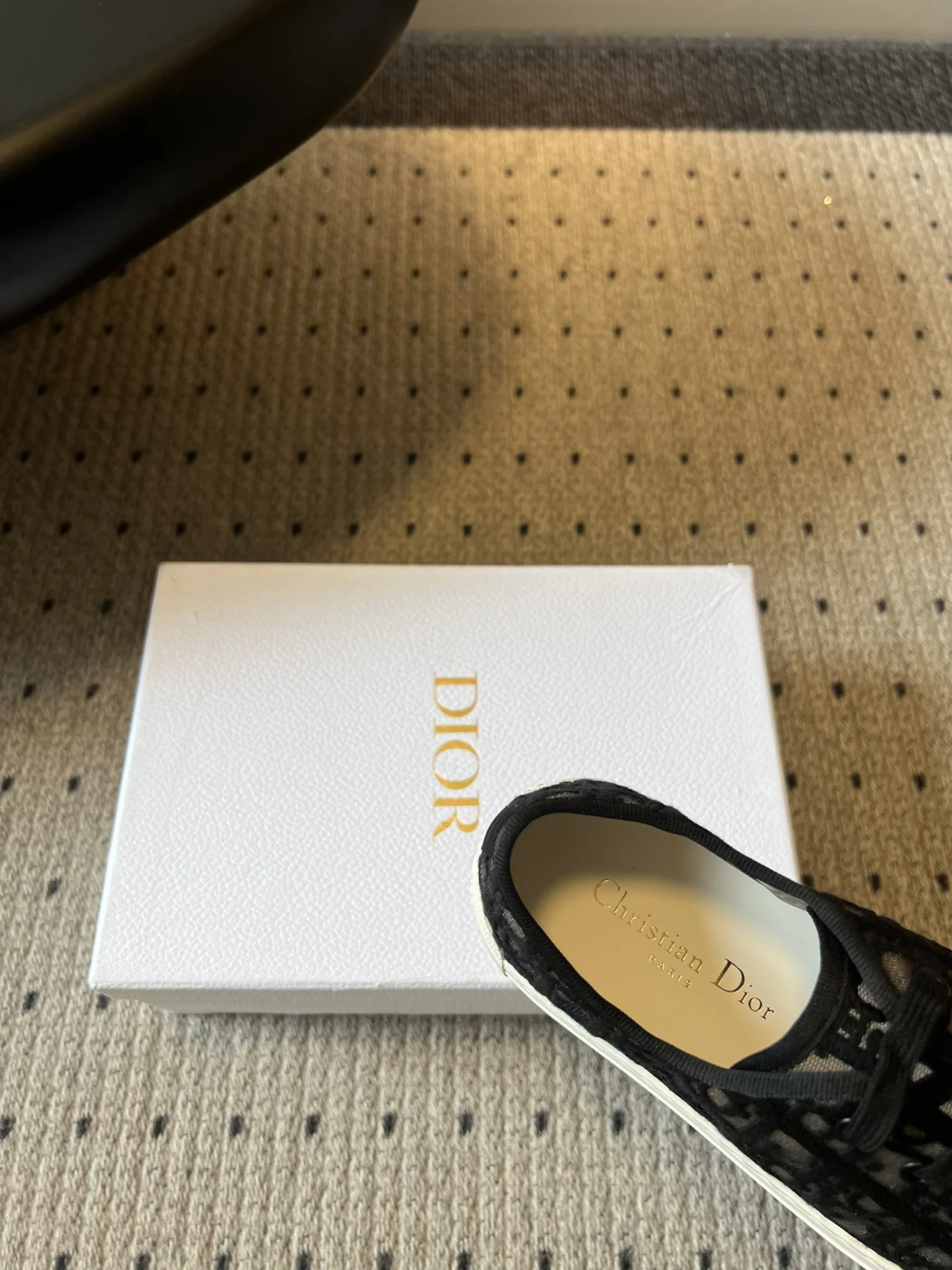 디올 모노그램 메시 통기성 스니커즈 상세 이미지 8