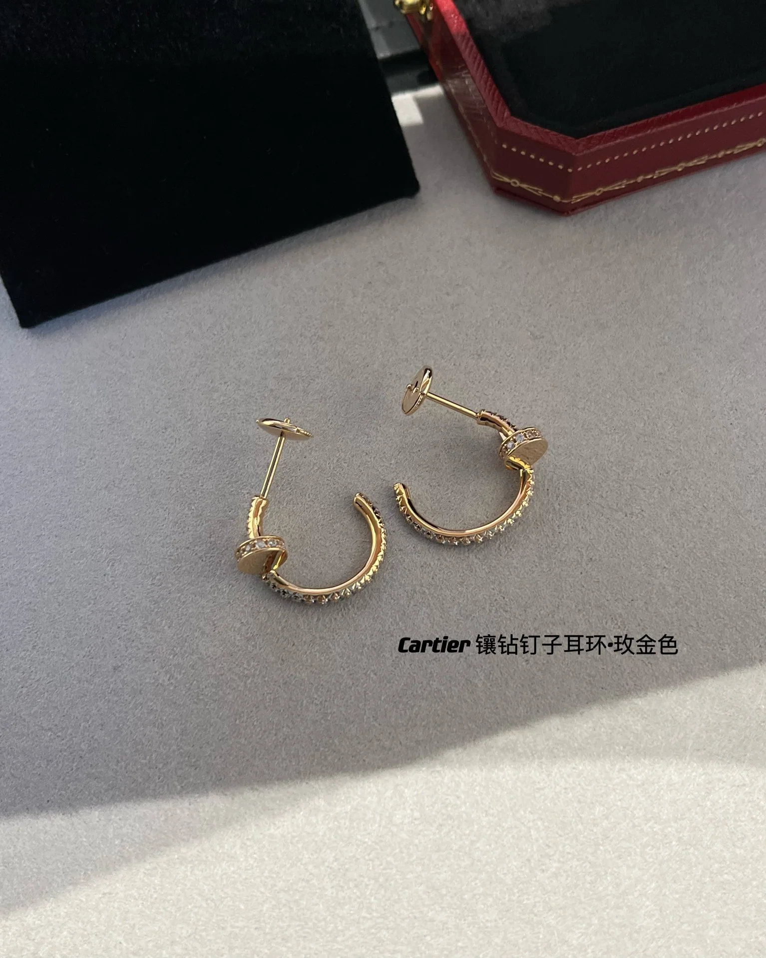 까르띠에 로즈골드 다이아몬드 스터드 귀걸이 상세 이미지 1