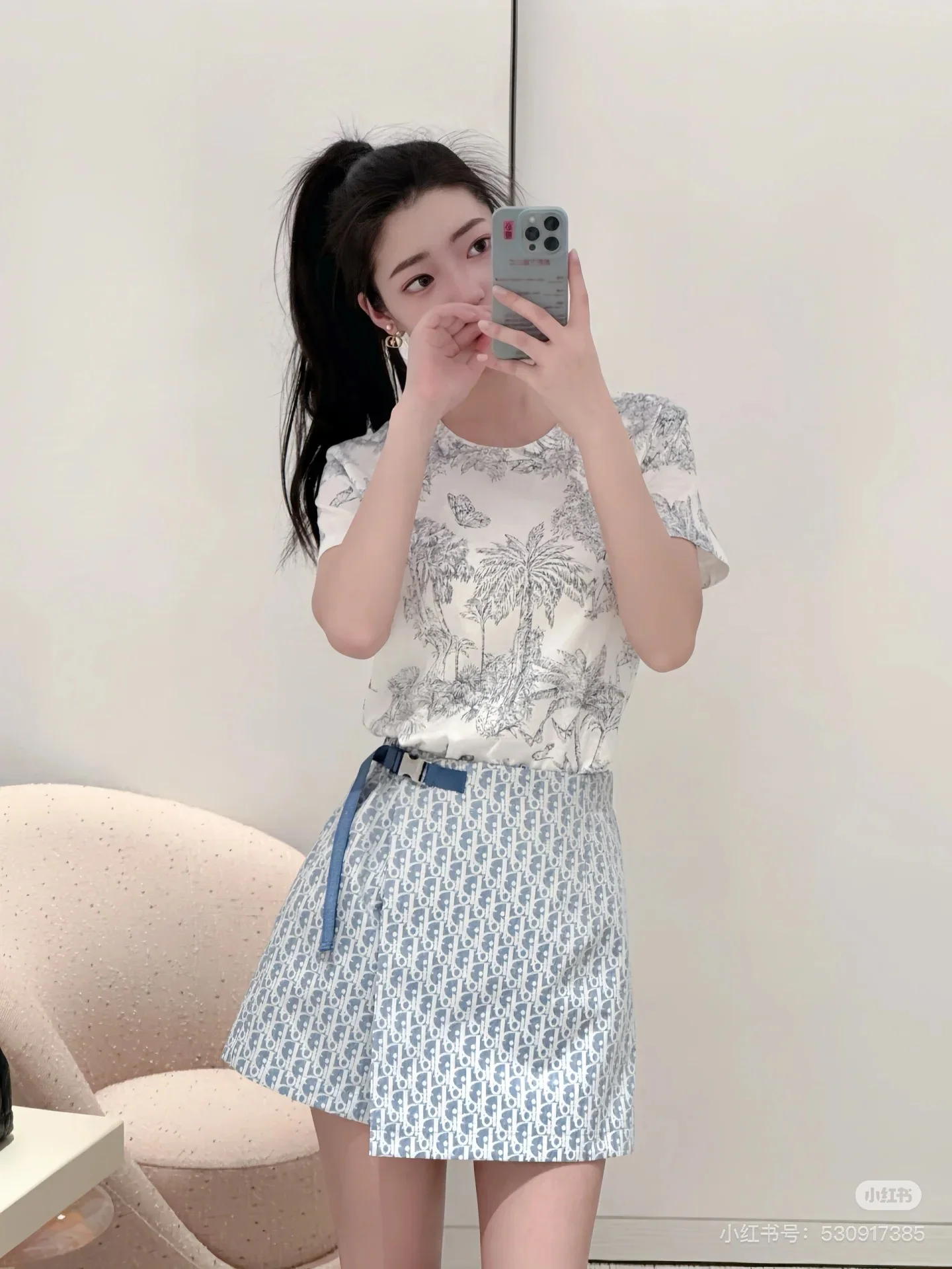 디올 여성 린넨 코튼 나비 프린트 반팔 티셔츠 상세 이미지 8