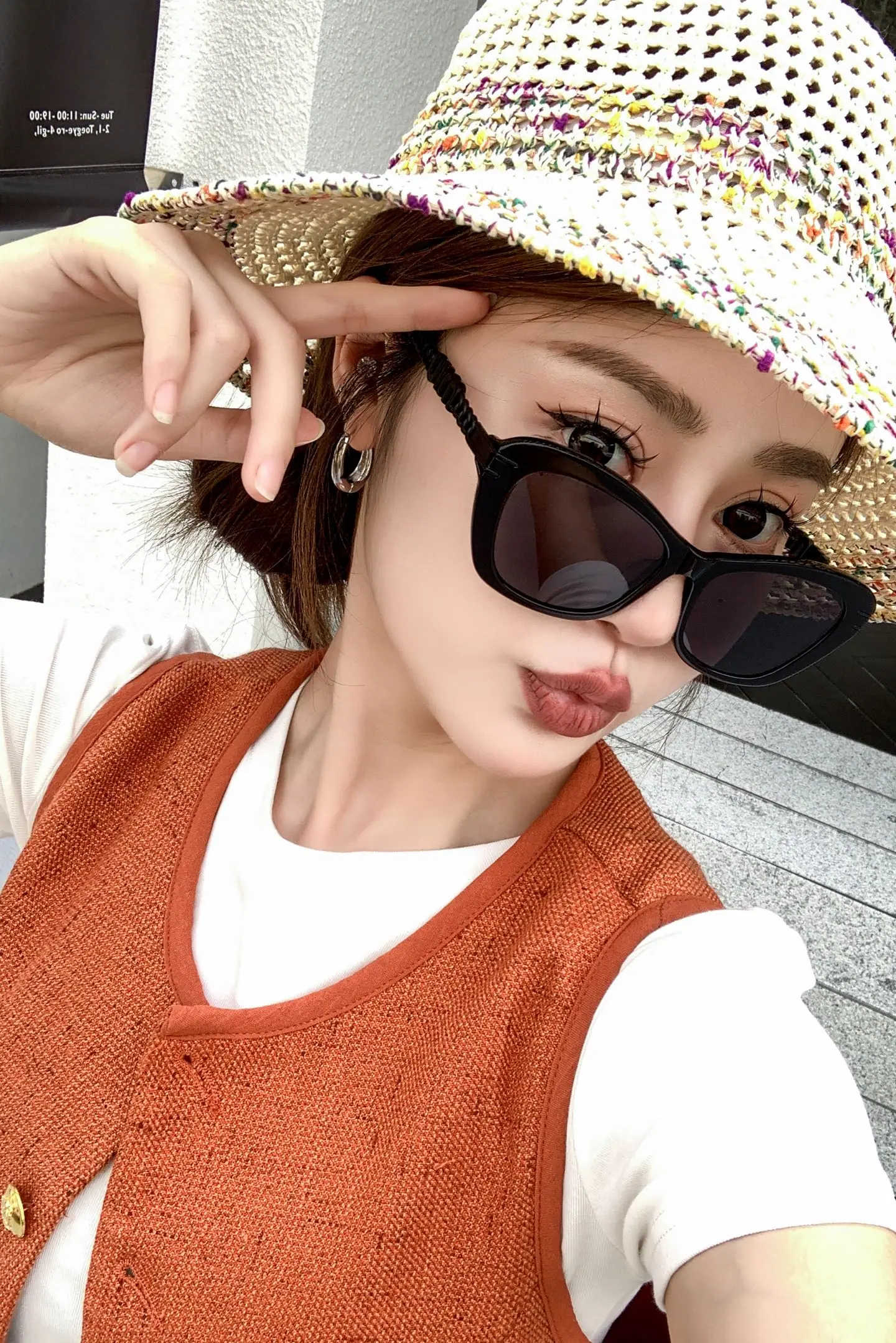 미우미우 OMU 15 WS 선글라스 상세 이미지 2
