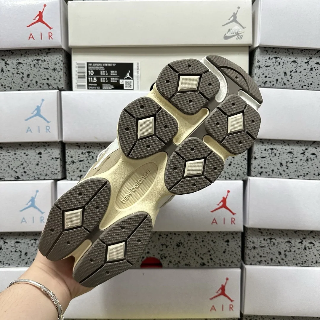 뉴발란스 [C] 9060 U9060NTB 202187 New Balance 9060 상세 이미지 8