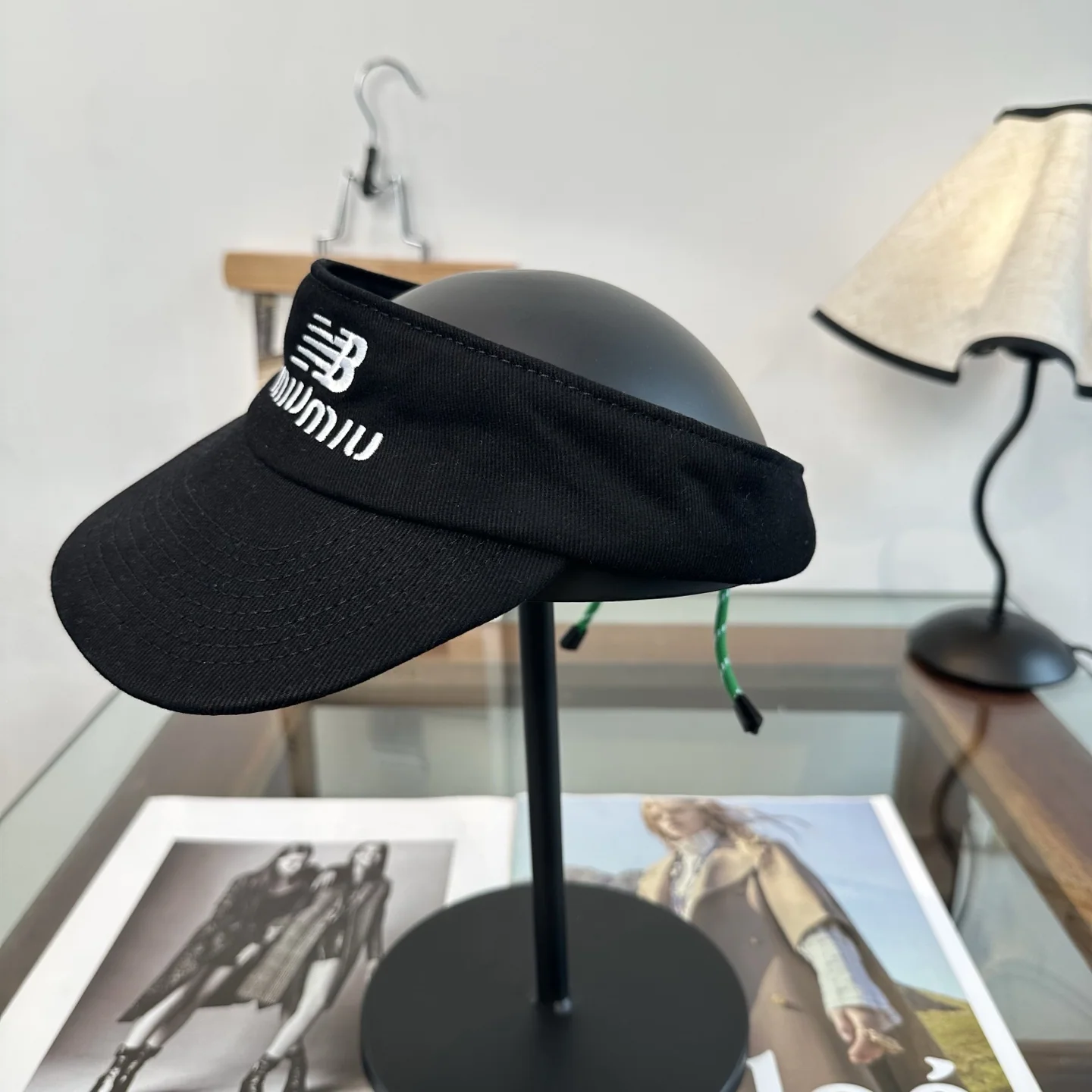 미우미우 썸머 바이저 캡 상세 이미지 3