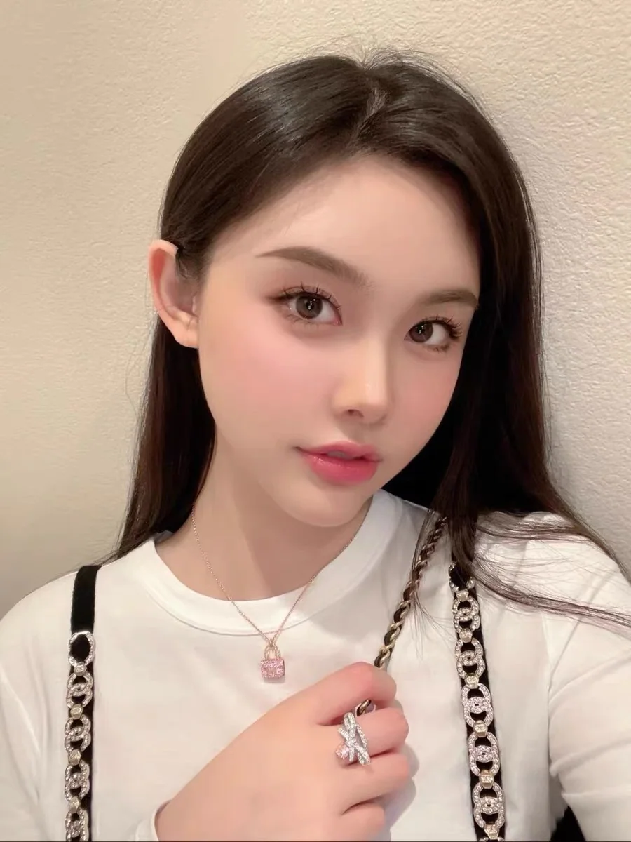 에르메스 핑크 다이아몬드 장식 콘스탄스 목걸이 상세 이미지 4