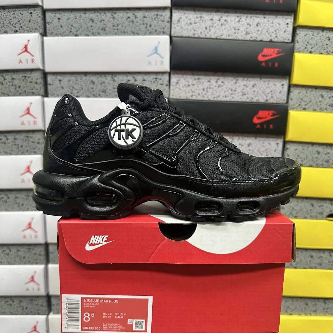 나이키 [TK] 에어 맥스 플러스 604133-050 201968 Nike Air Max Plus Triple Black
