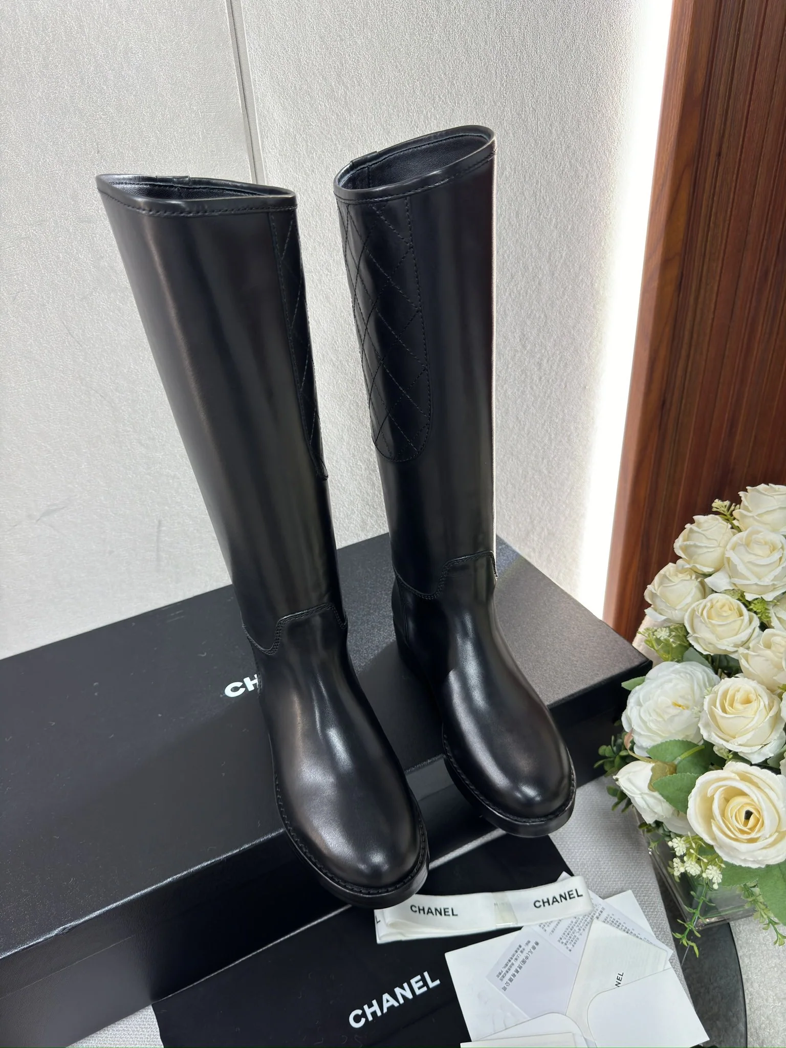 샤넬 송아지가죽 퀼팅 니하이 라이딩 부츠 상세 이미지 1