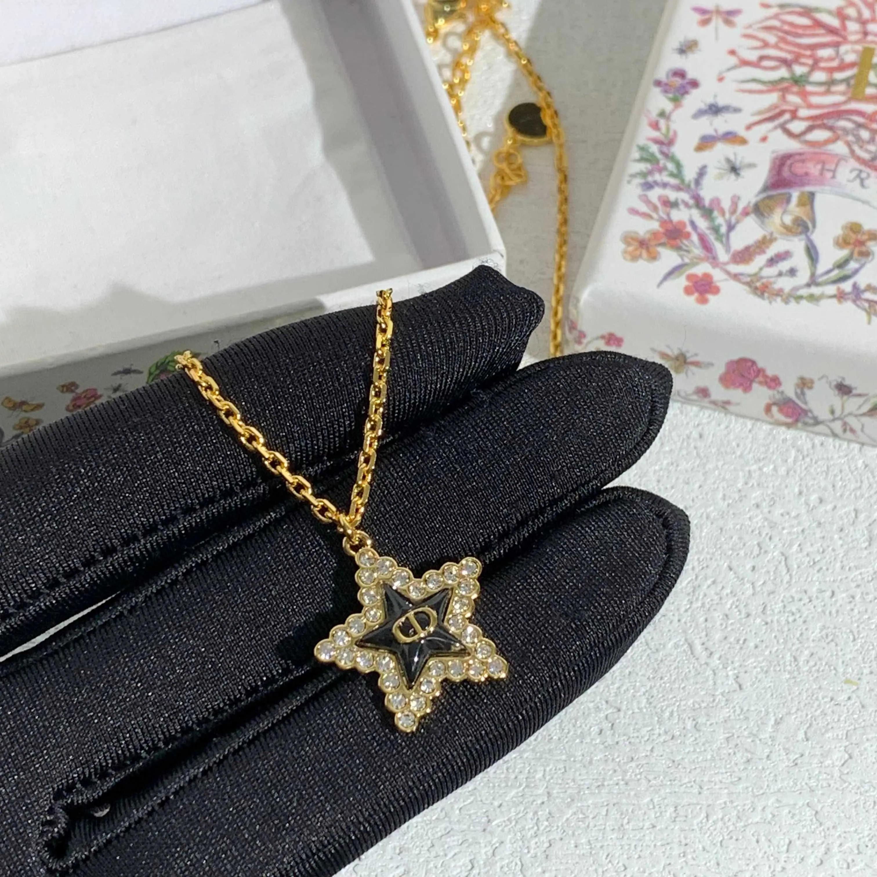 디올 목걸이 60398 Dior Necklace 상세 이미지 4
