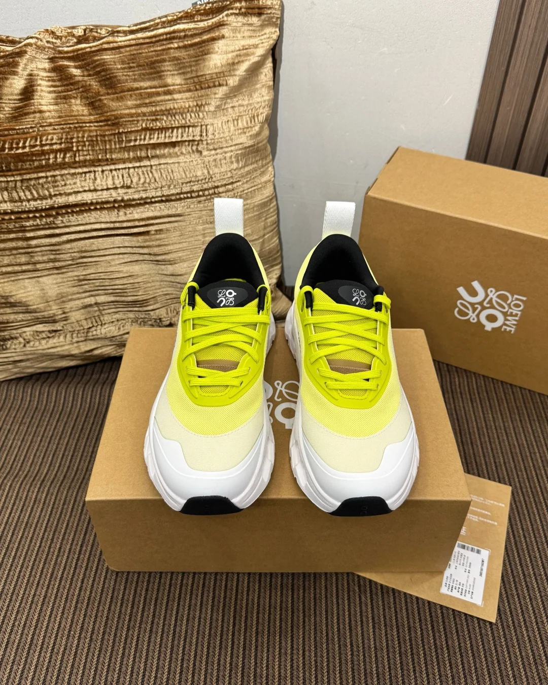 로에베 스니커즈 메시 187646