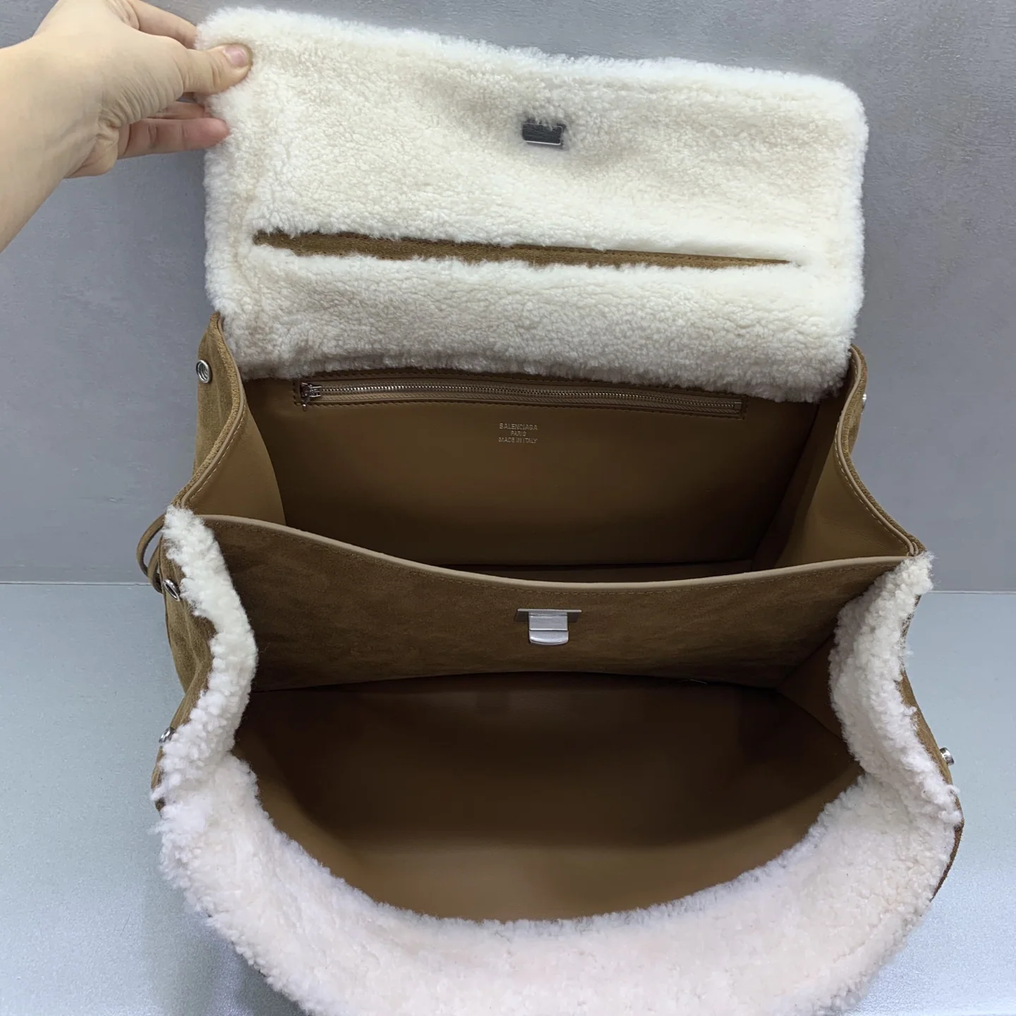 발렌시아가 가방 상세 이미지 5