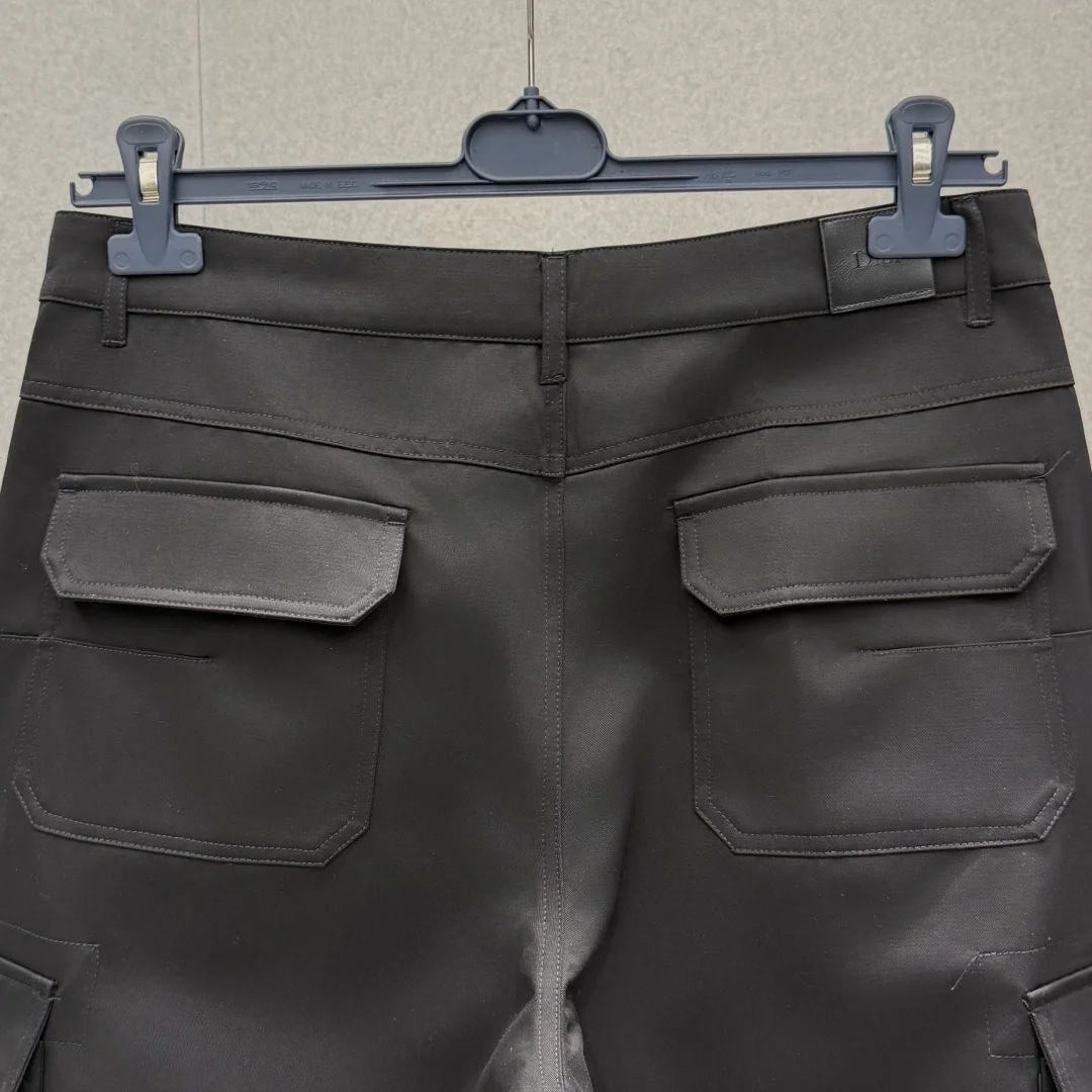 디올 코튼 개버딘 카고 반바지 상세 이미지 5