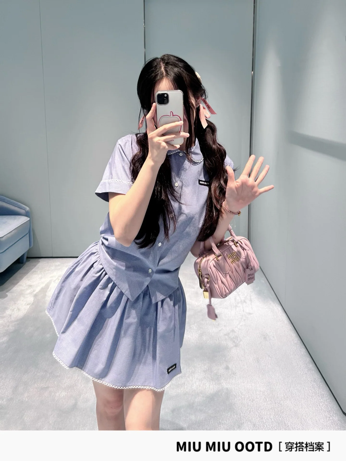 미우미우 블루 체크 피터팬 카라 반팔 셔츠 스커트 세트 26 SS 상세 이미지 4