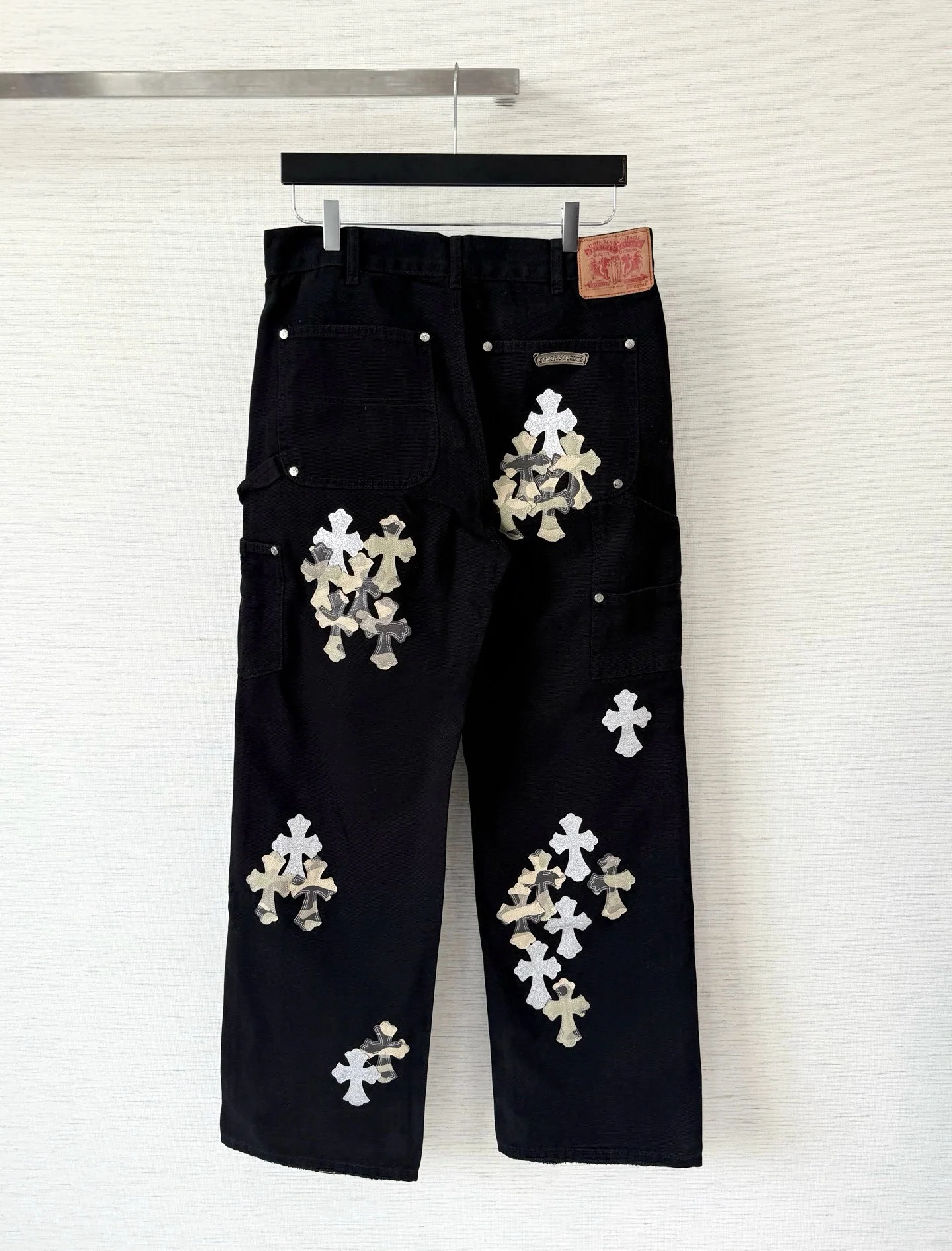 크롬하츠 남성 바지 25SS 53314 Chrome Hearts 상세 이미지 2