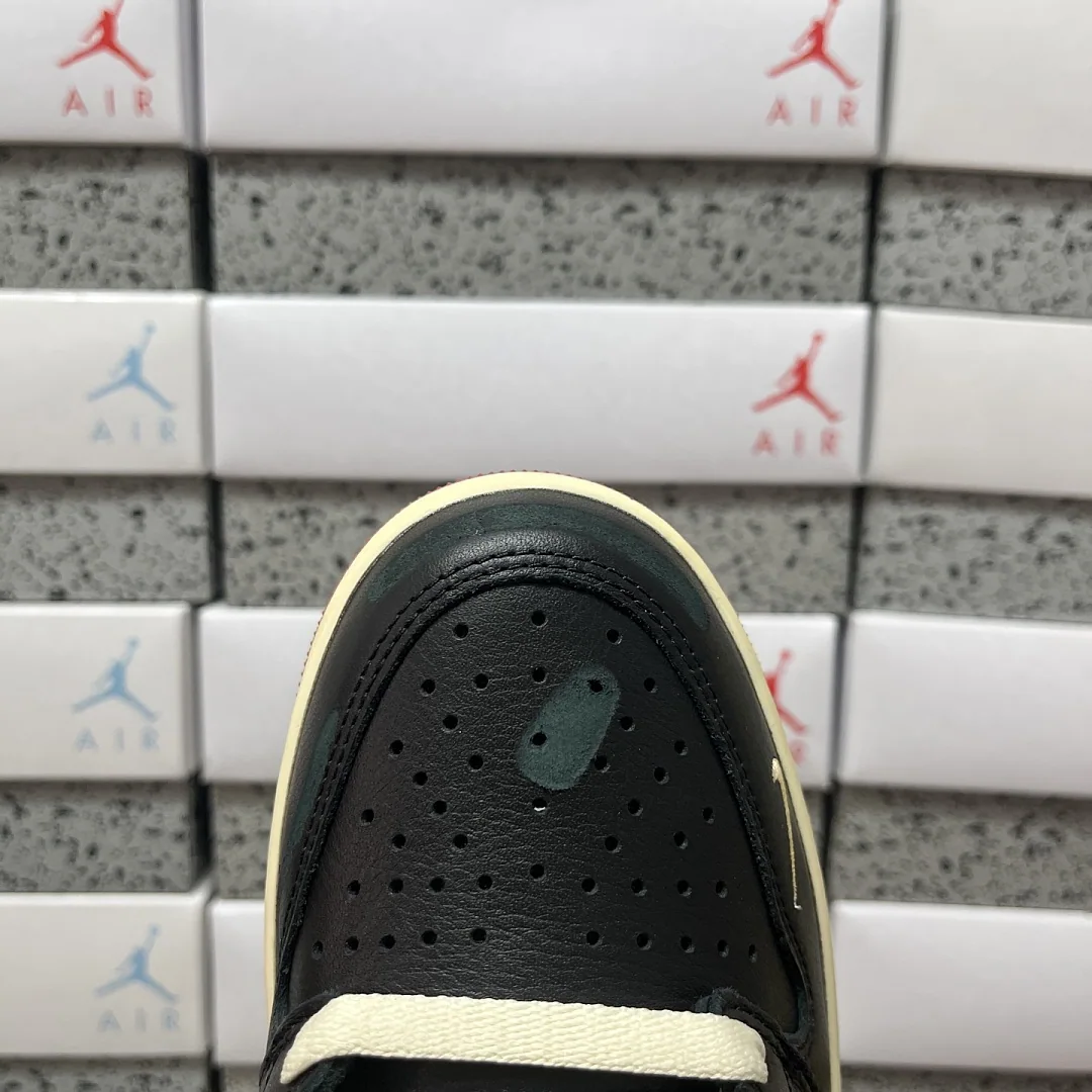 나이키 [PK] 화이트 블랙 레드 IB8958-001 201955 Nike Nigel Sylvester Better With Time .5 상세 이미지 8