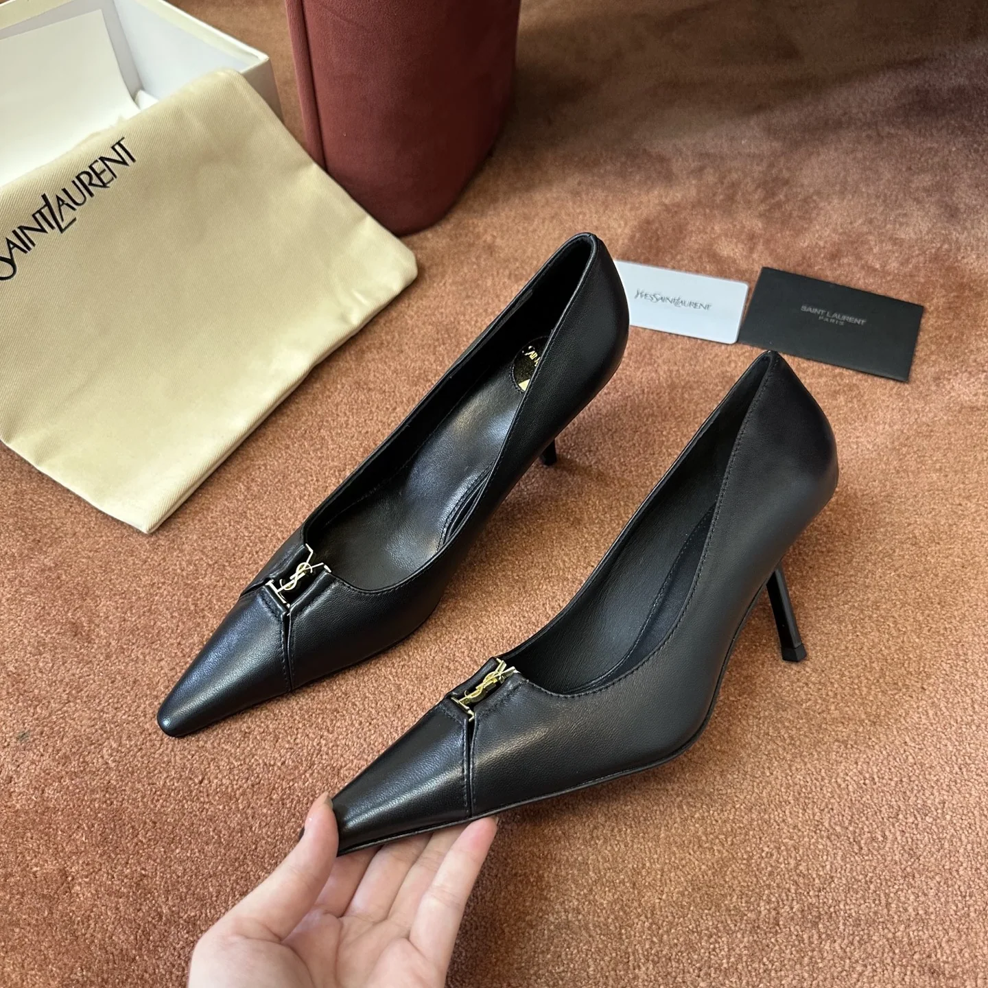 생로랑 YSL 앞코 덮인 플랫 뮬 상세 이미지 6