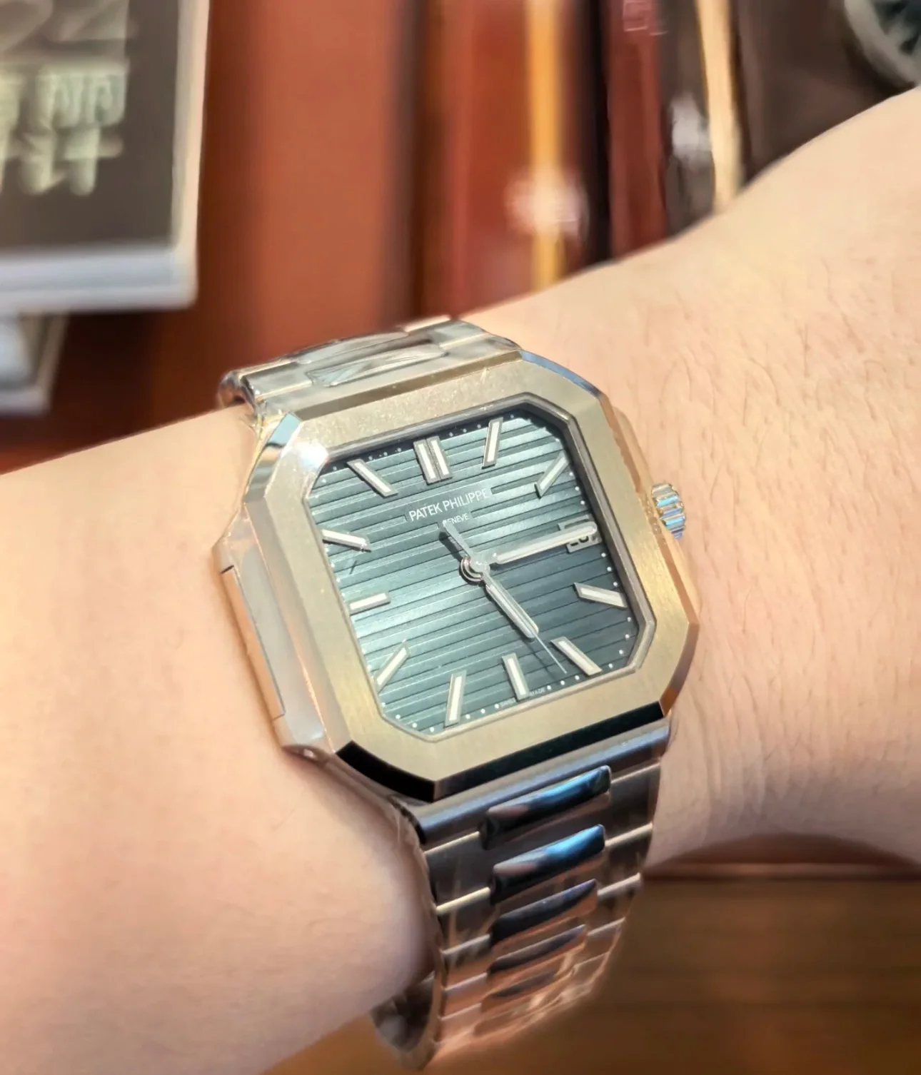 파텍필립 프리미엄 워치 7128 R 자동 화이트 다이얼 화이트골드 레플리카 44134 Patek Philippe 상세 이미지 6
