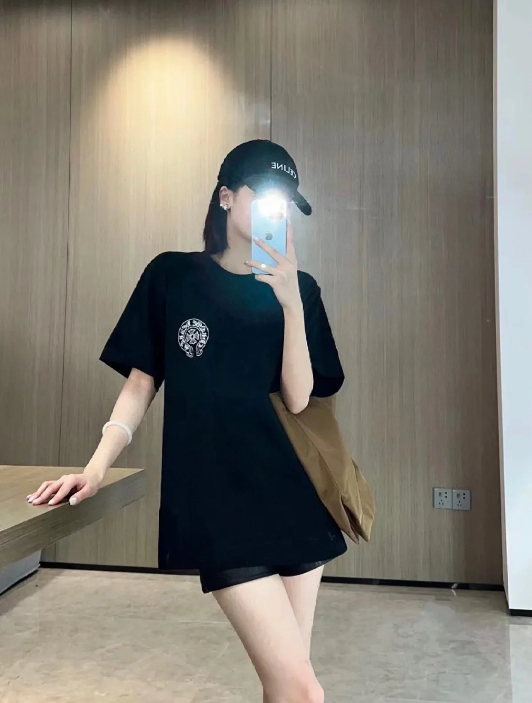 크롬하츠 시티 남여공용 반팔 티셔츠 상세 이미지 13