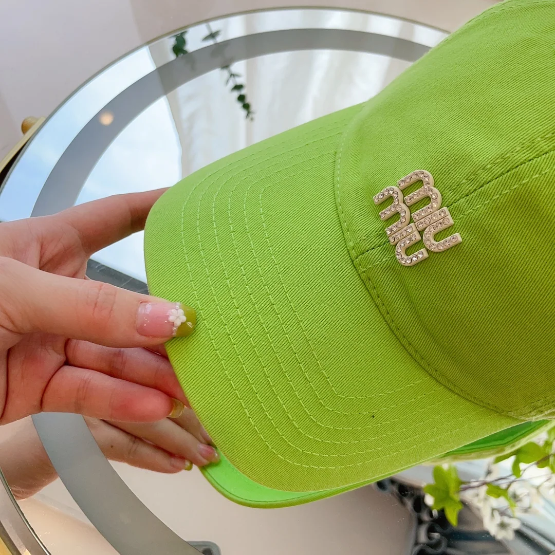 미우미우 모자 81044 Miu Miu Cap 상세 이미지 4