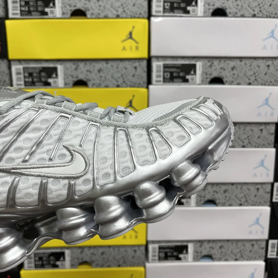 나이키 [BD] 샥스 TL 실버 화이트 AR3566-002 201875 Nike Shox TL 상세 이미지 4