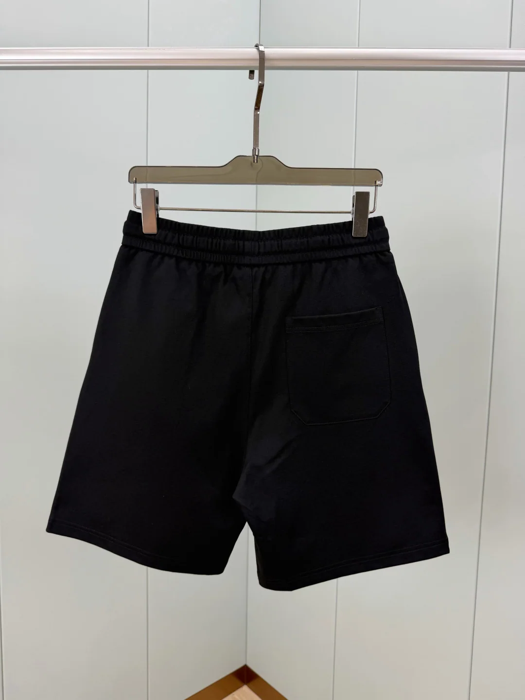 버버리 체크 나이트 프린트 코튼 남성 반바지 상세 이미지 3