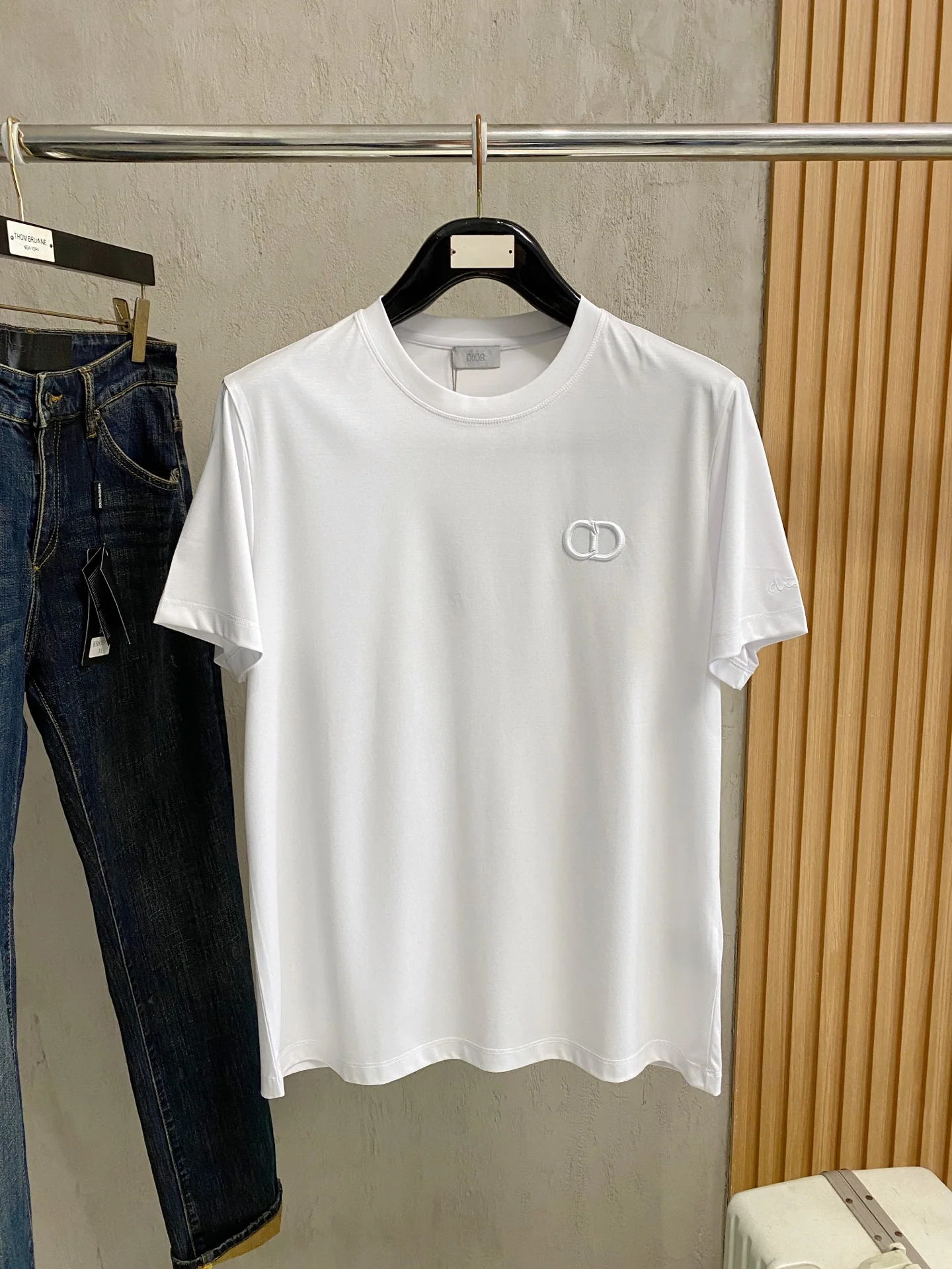 디올 남성 반팔 SS 상세 이미지 1